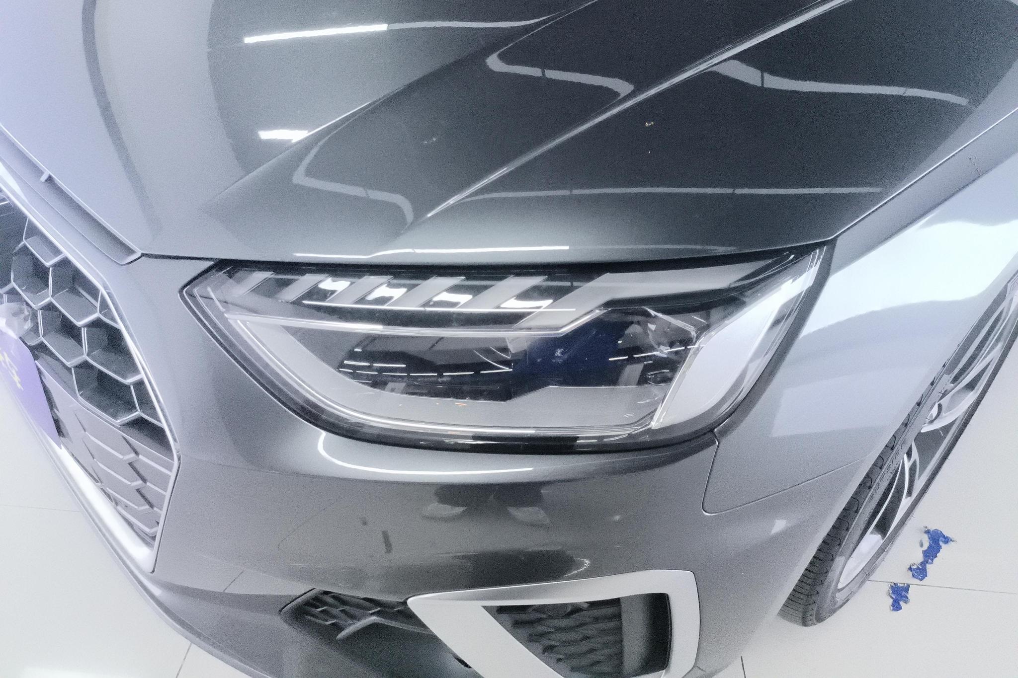 Audi A4L 2022 40 TFSI Fashion