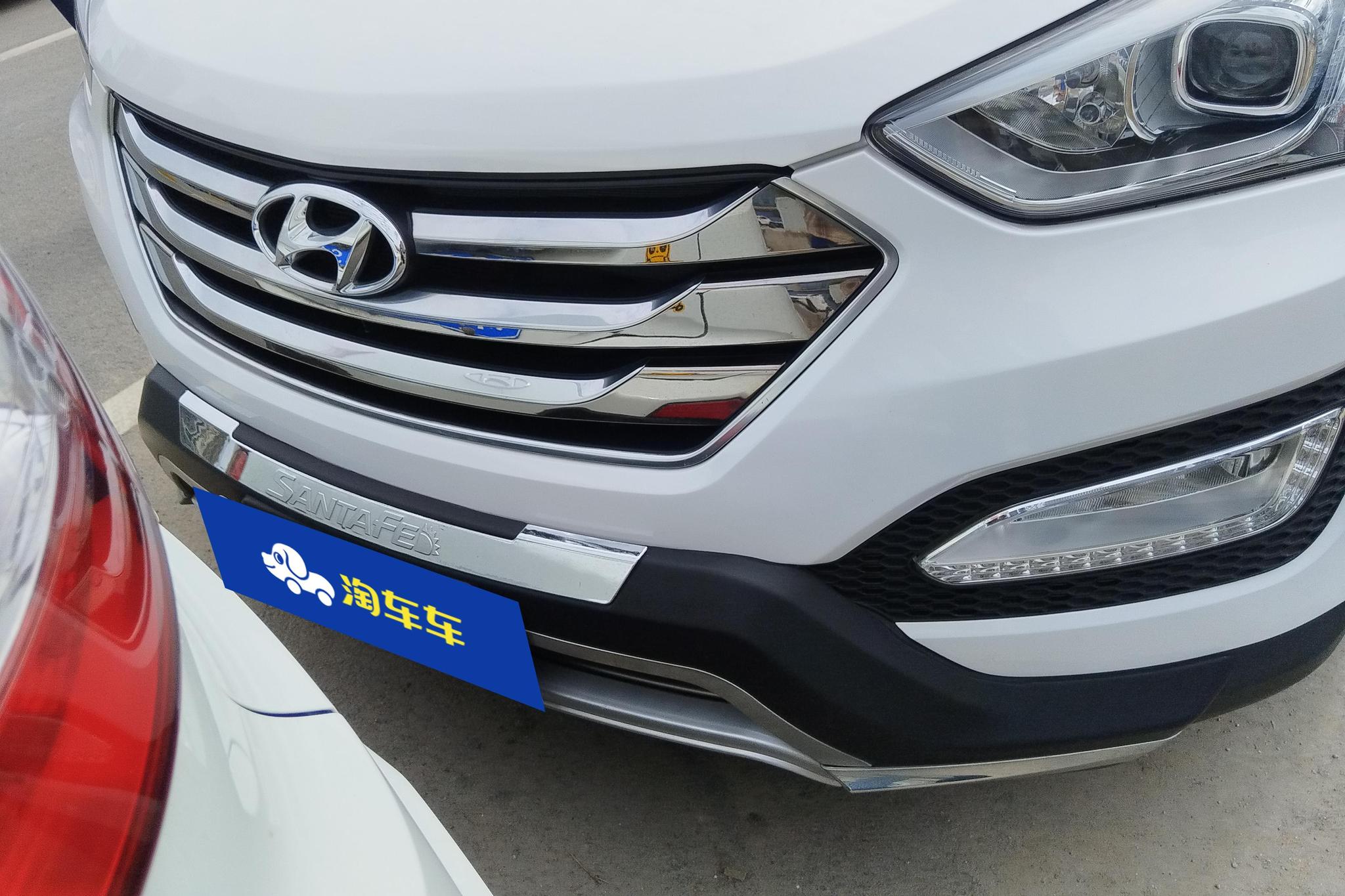 Hyundai Santa Fe 2015 2.0T AT 5 мест