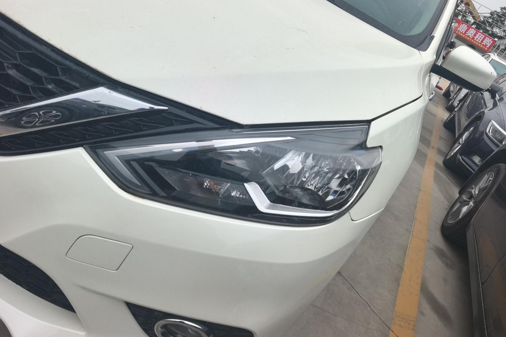 Nissan Xuan Yi id 4437737 из Китая 14