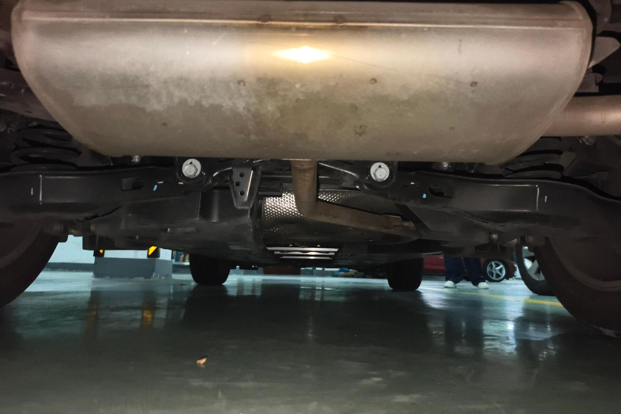 Toyota C-HR id 4437749 из Китая 16