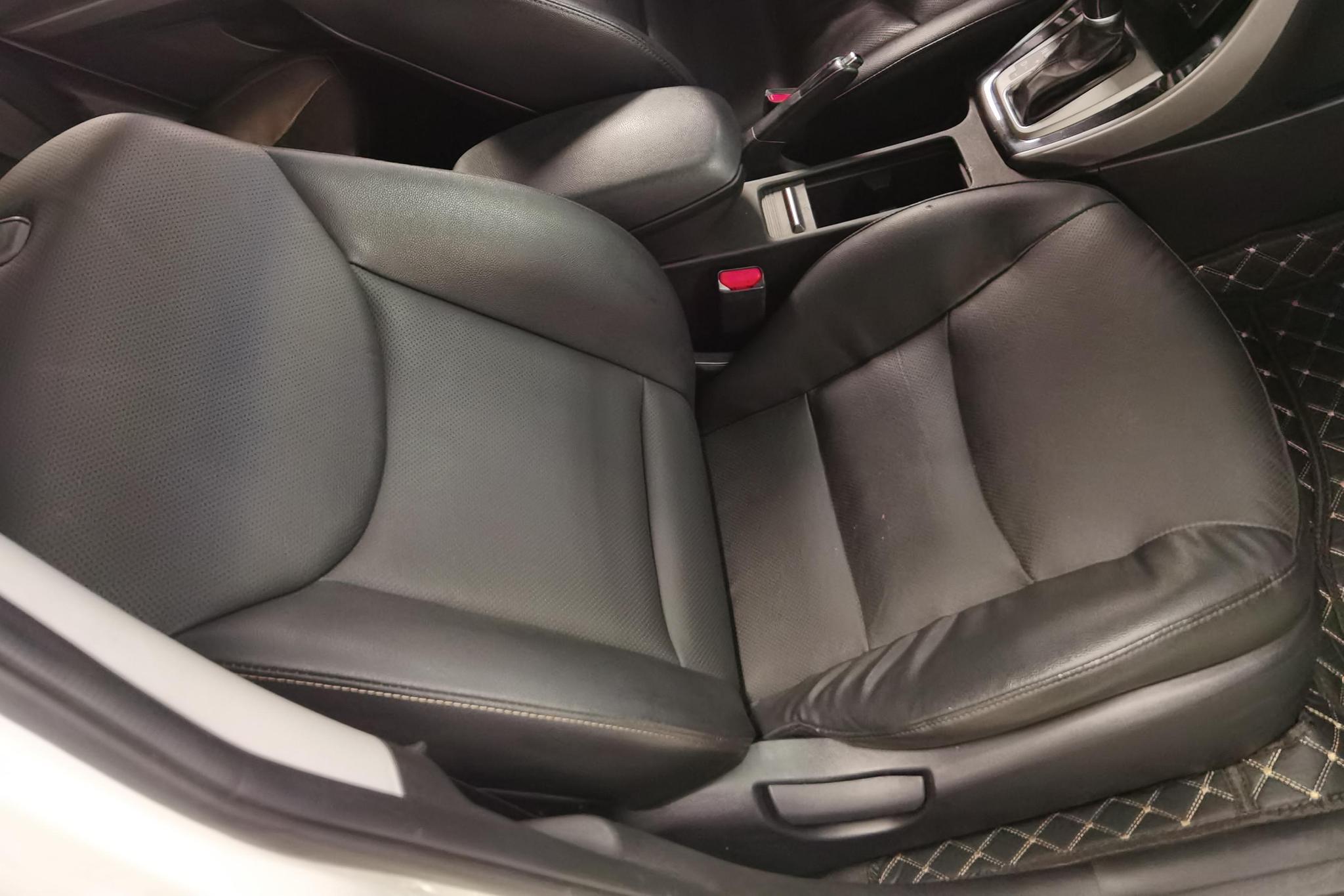 Hyundai Elantra 2015 1.6L AT Lead