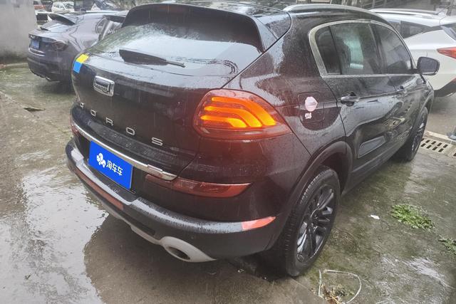 Qoros 5 2018 1.6 T ATPremium — фото 2