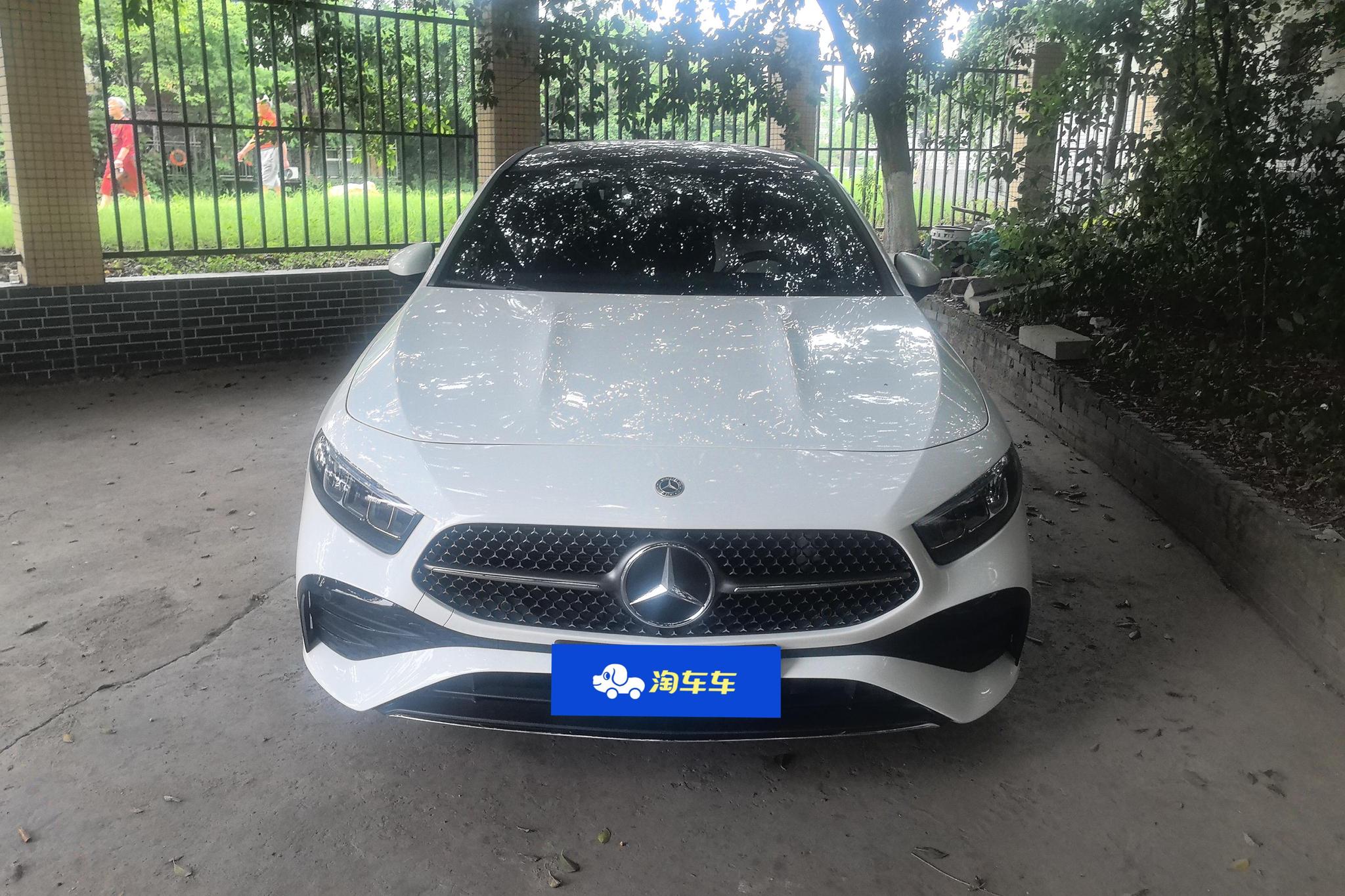 Mercedes-Benz A-Class A 2023 A 200 L Sport Fashion