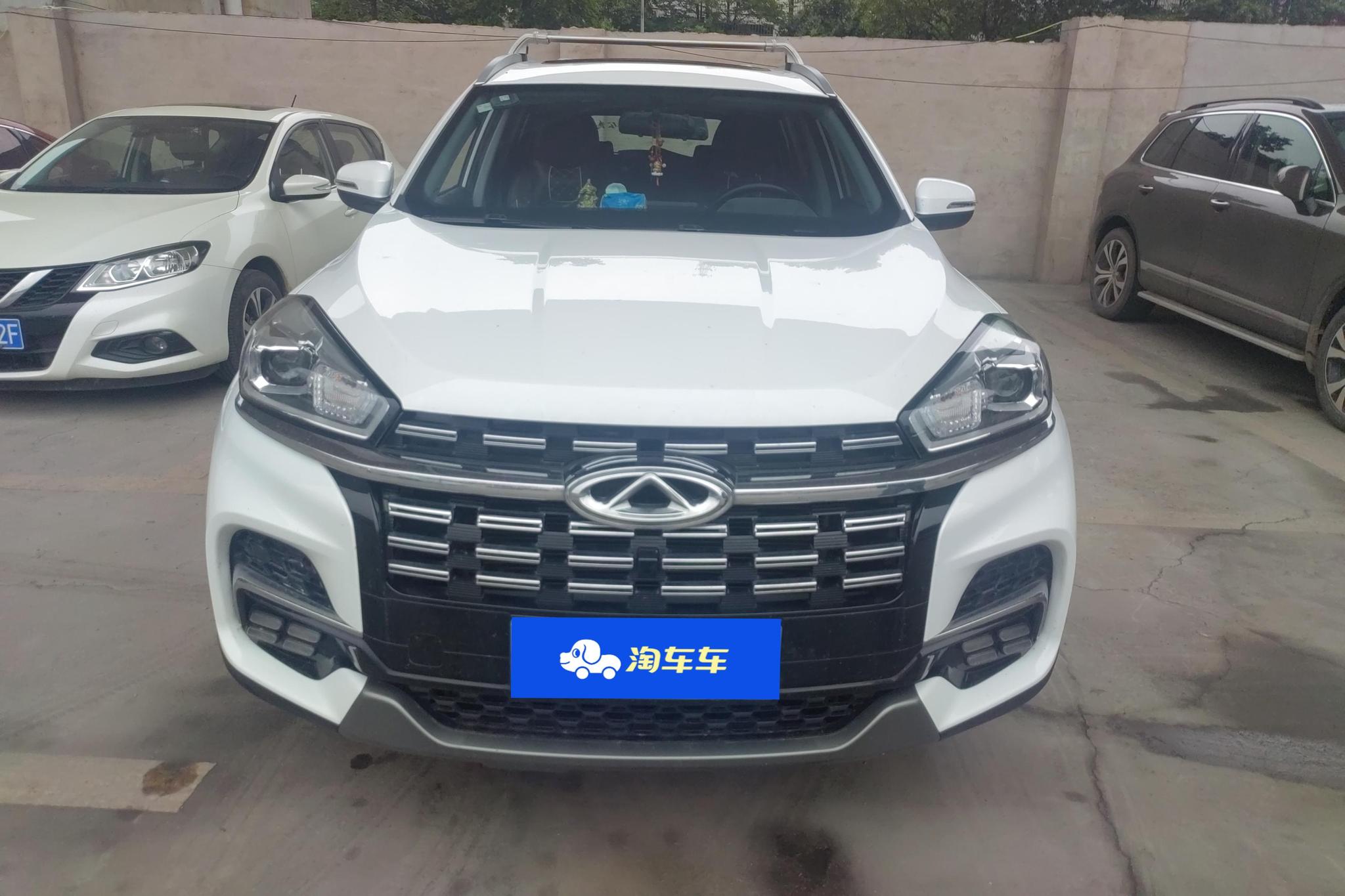Chery Tiggo 8 8 2022 1.5TCI MT 5 мест