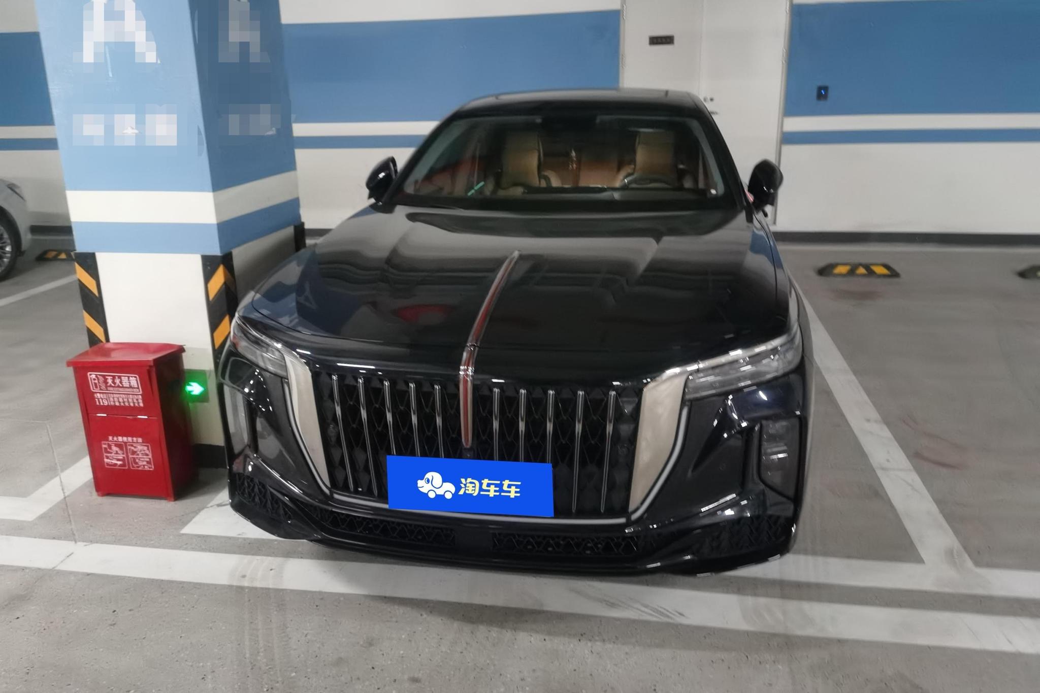 Hongqi H9 2024 2.0T