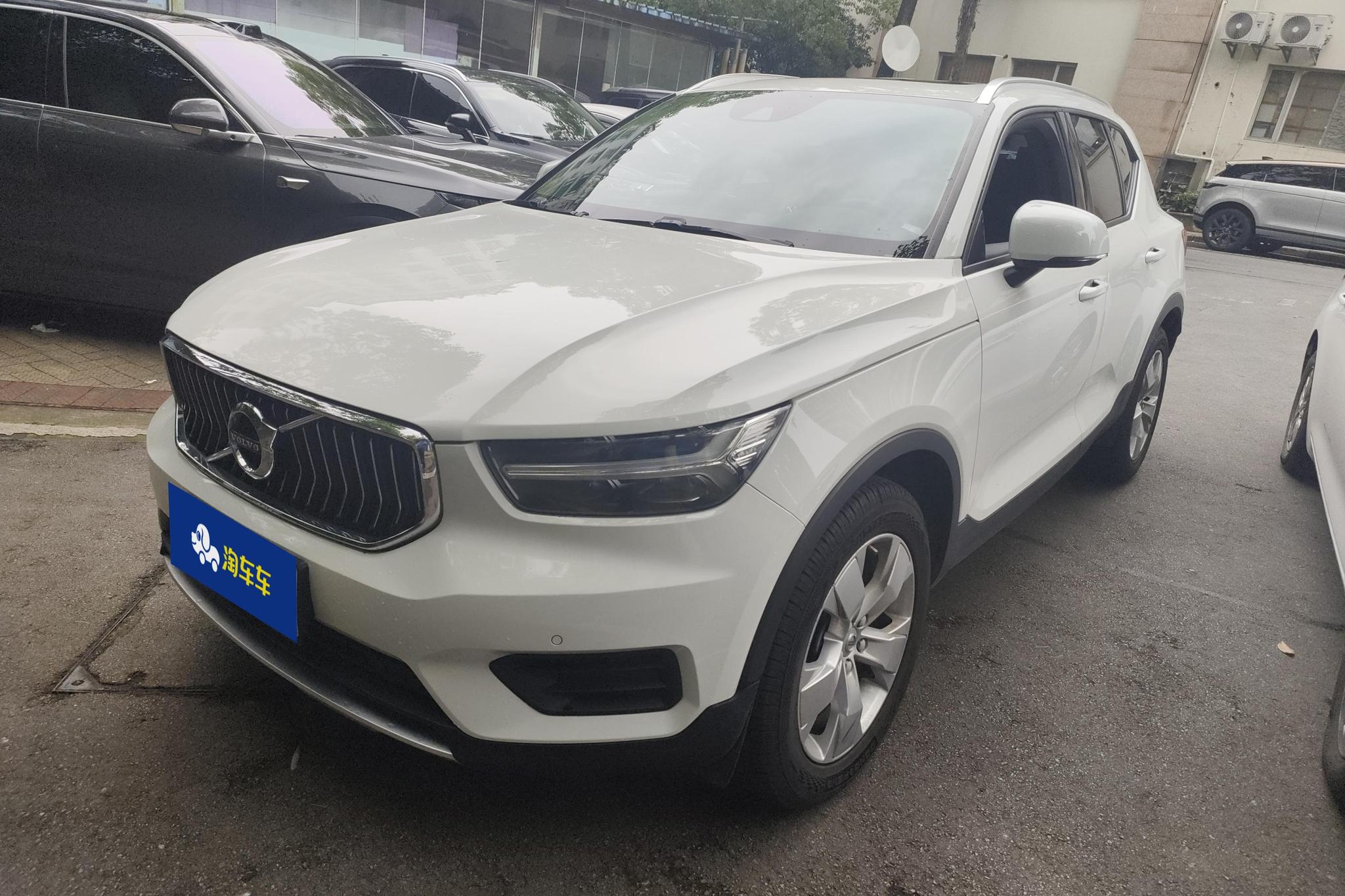 Volvo XC40