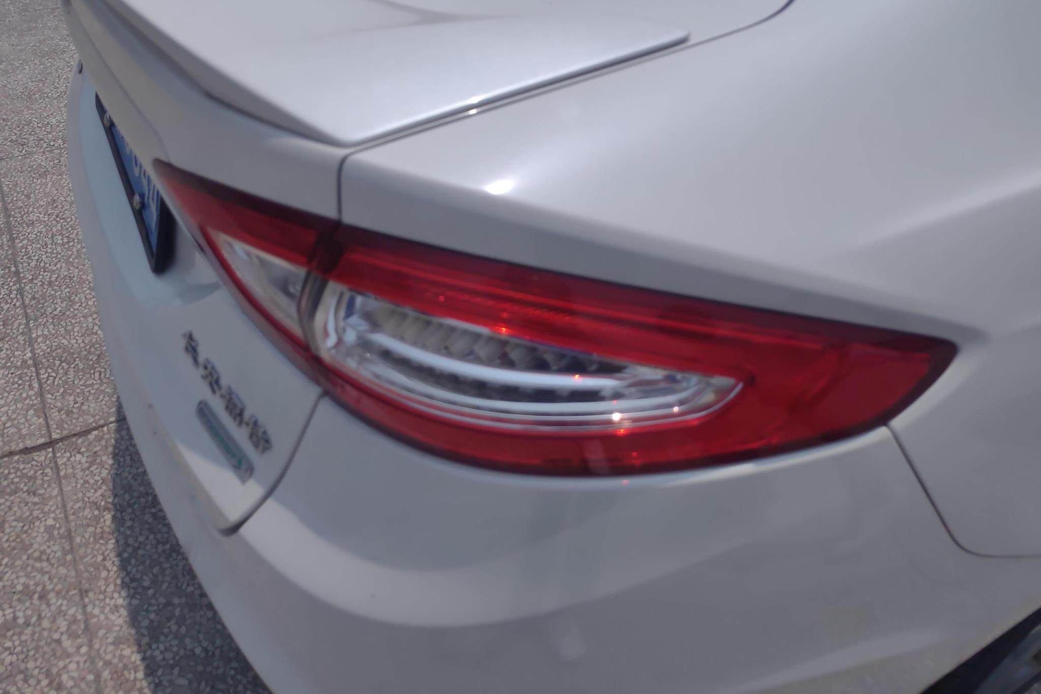 Ford Mondeo 2013 2.0L GTDi240 Luxury Sport