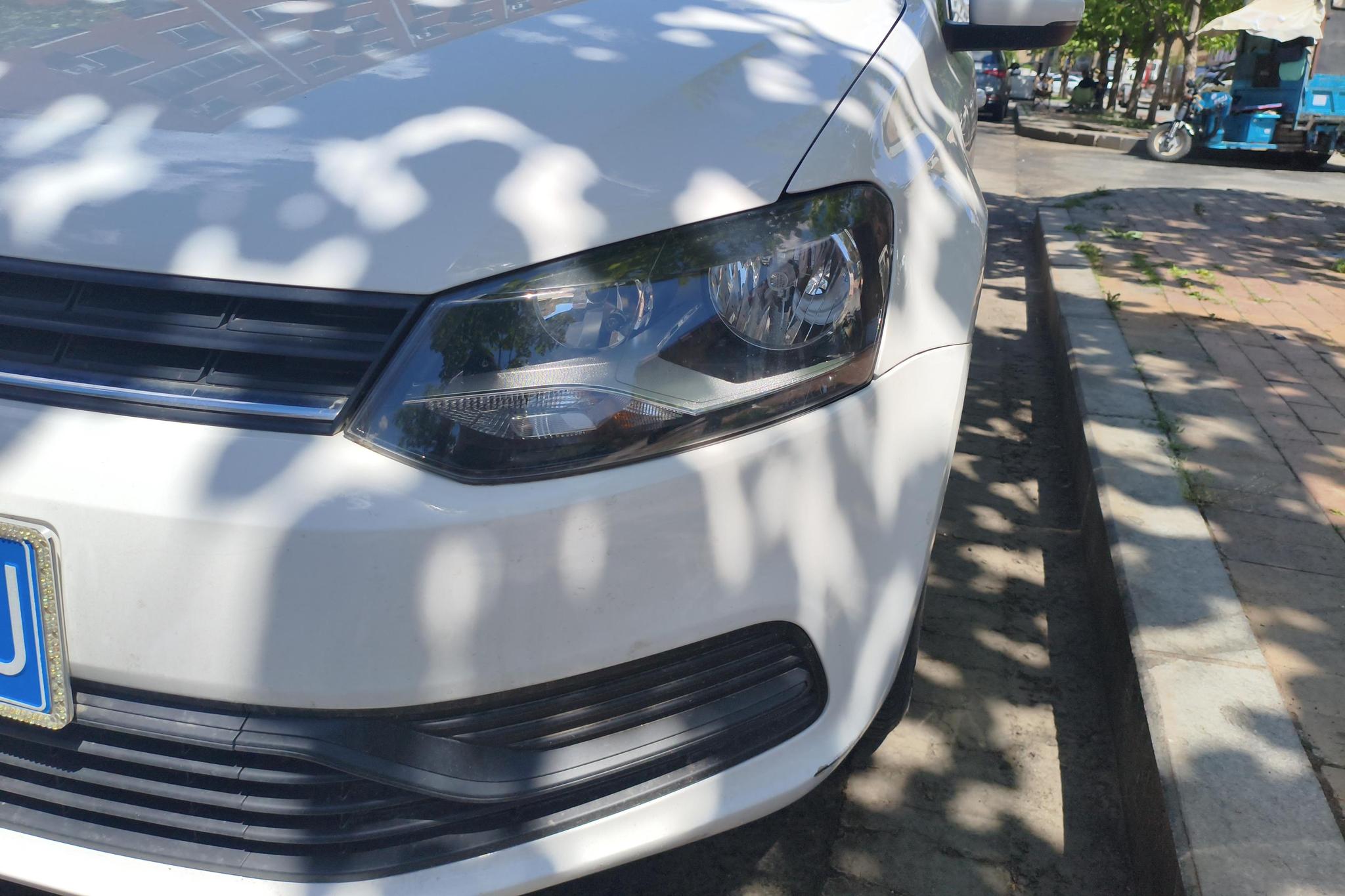 Volkswagen Polo 2016 1.4L AT