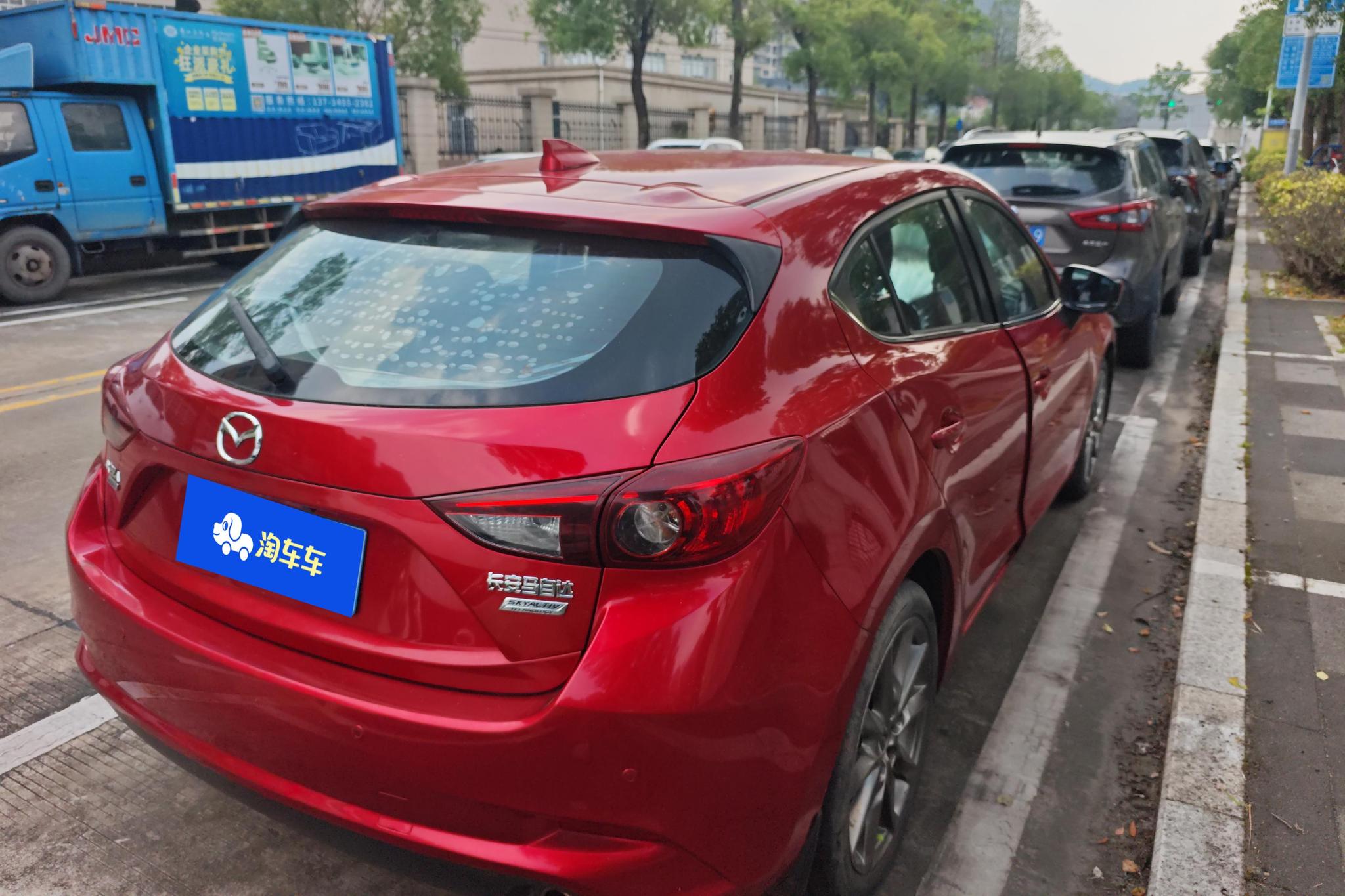 Mazda Mazda3 3 2017 1.5L AT Comfort V