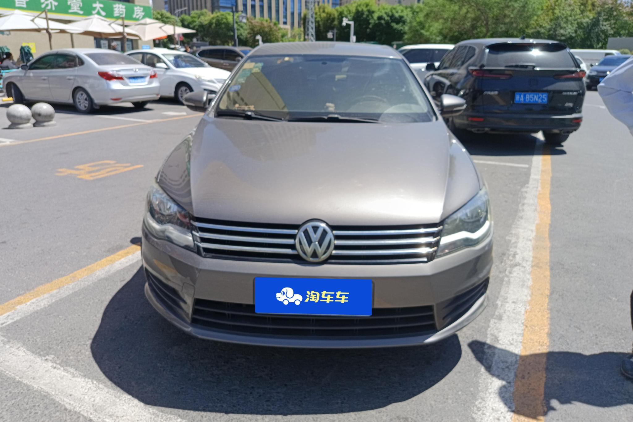 Volkswagen Bora 2013 1.6L AT Comfort