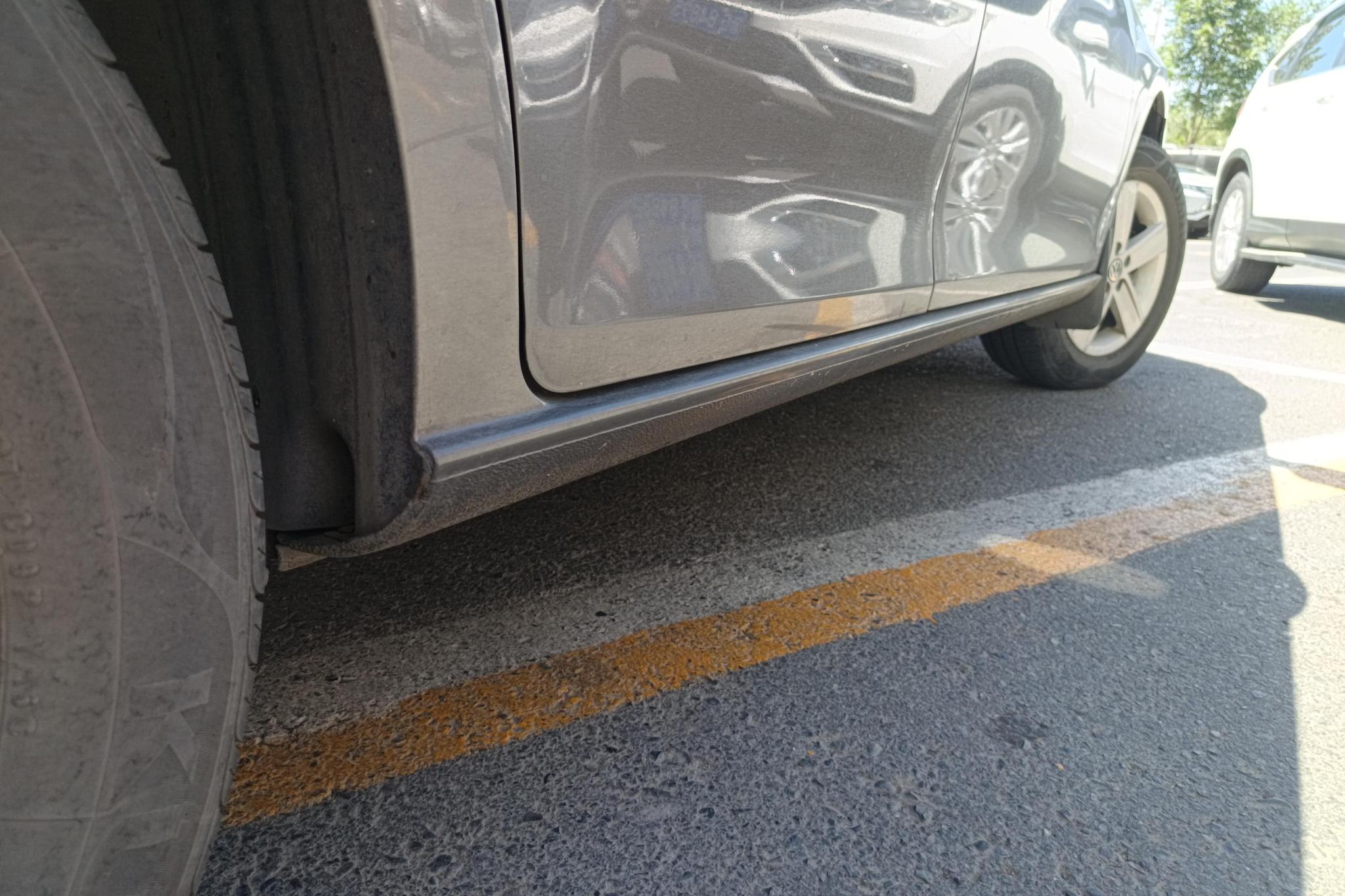 Volkswagen Bora 2013 1.6L AT Comfort