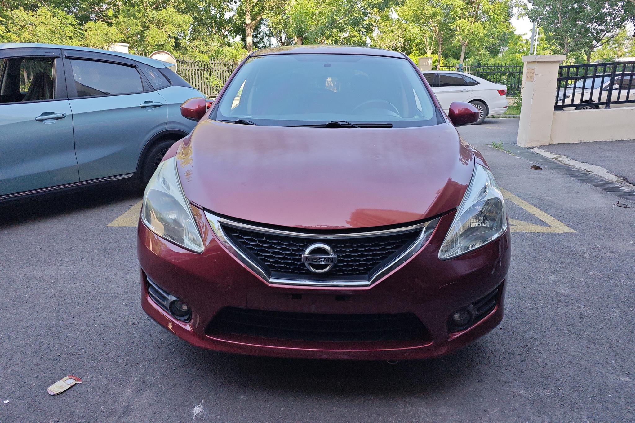 Nissan Tiida 2011 1.6L CVT