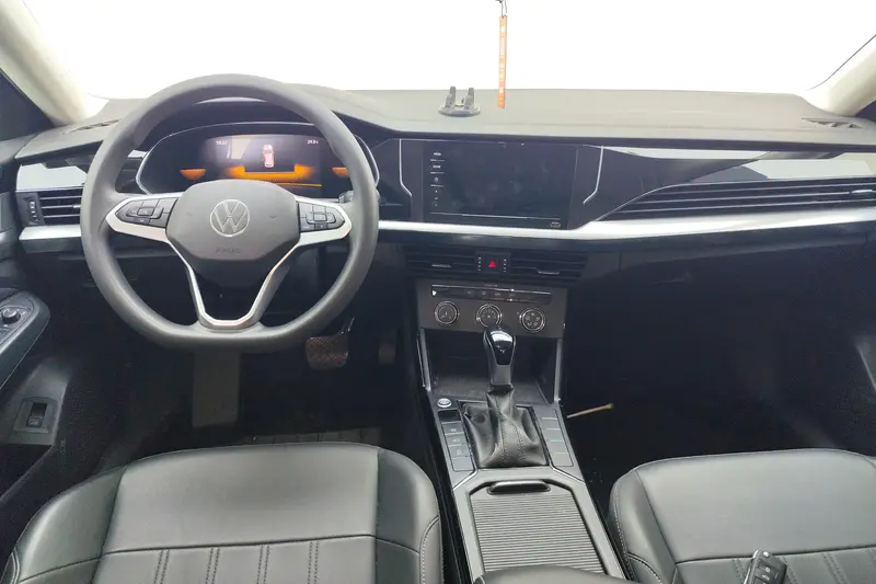 Volkswagen Passat — фото 8