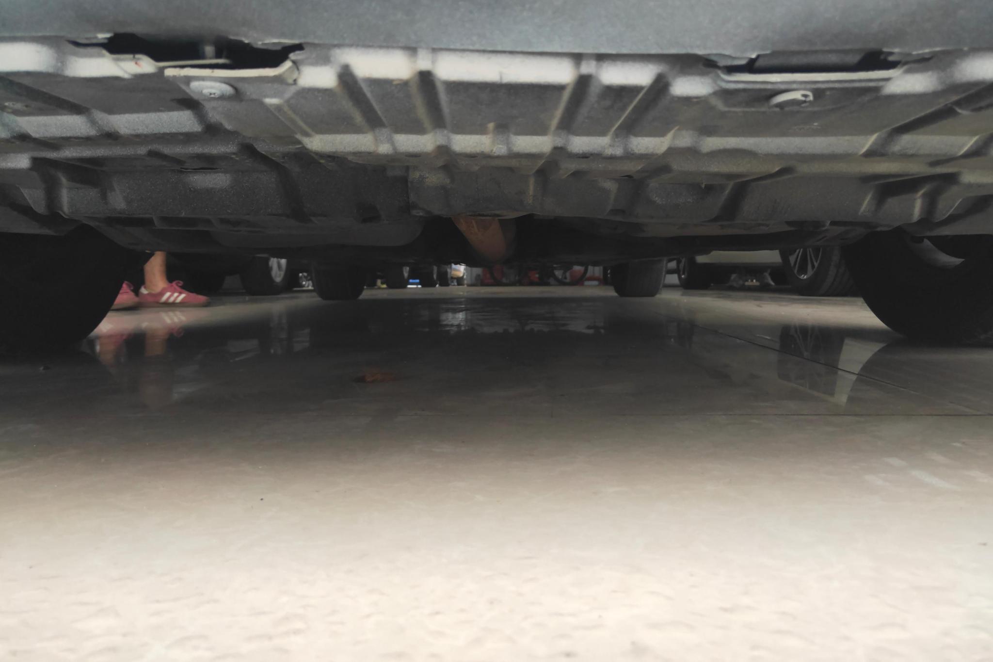 Toyota Camry 2015 2.0G Luxury