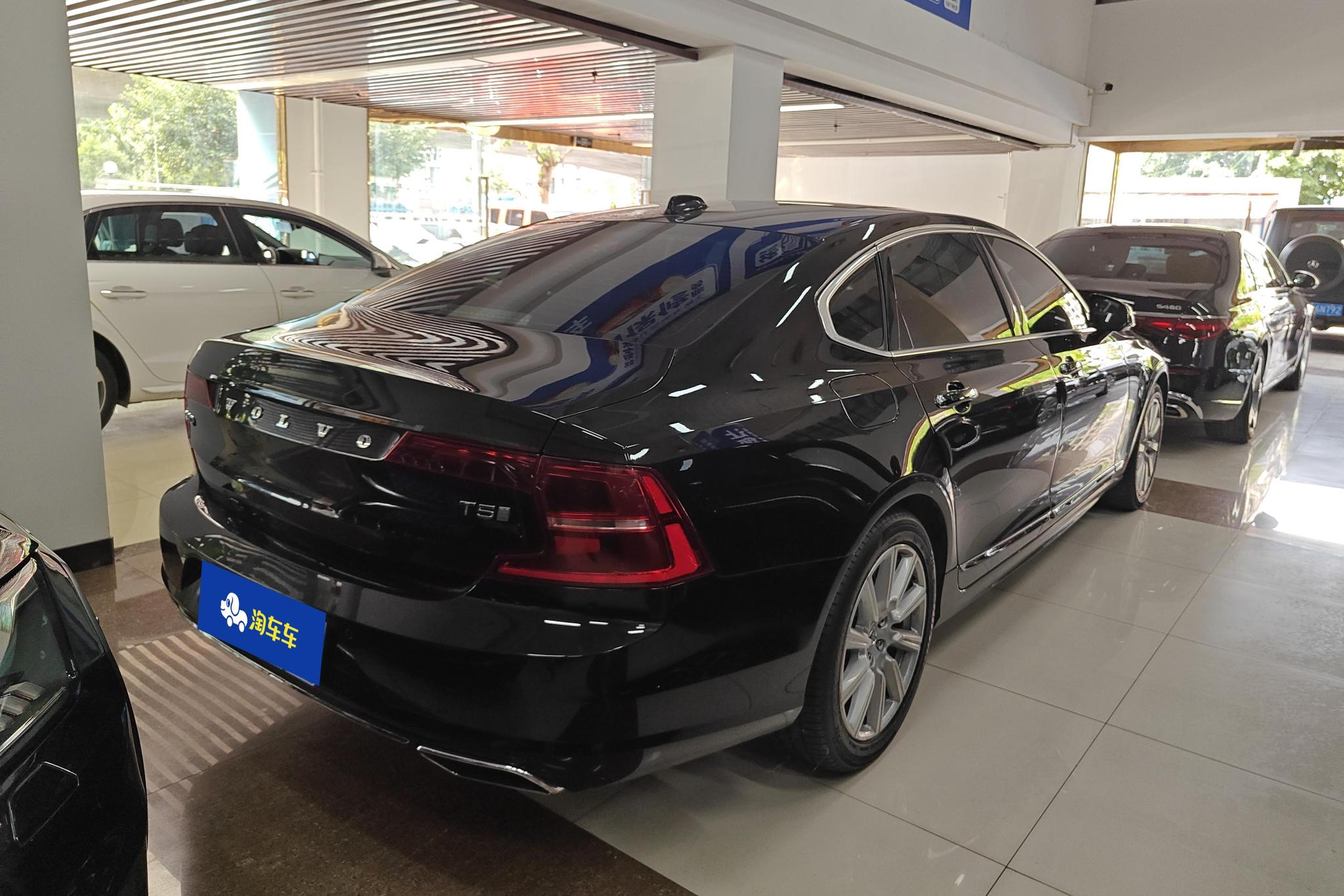 Volvo S90 2020 T5 Luxury