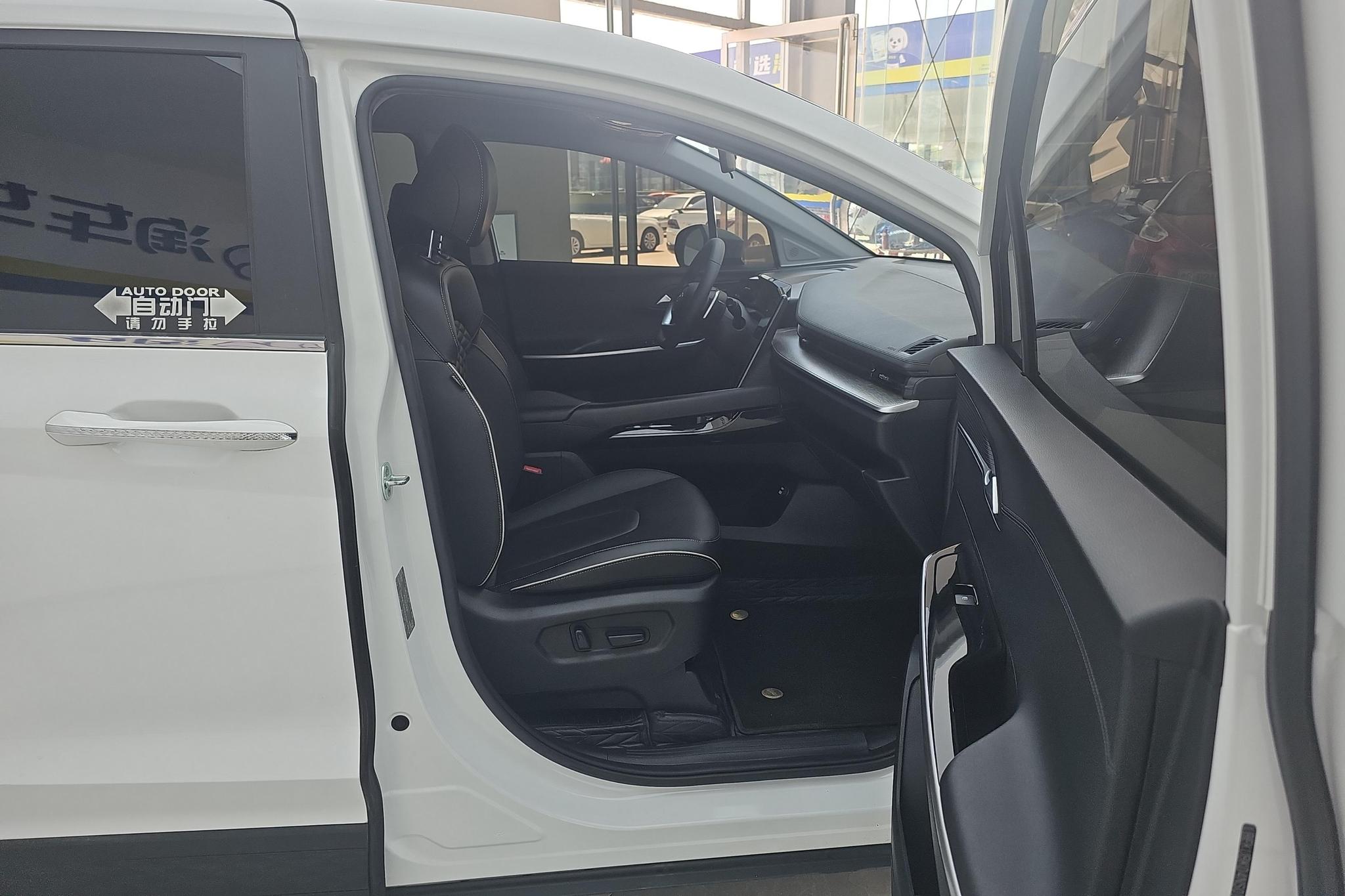 Hyundai Custo 2021 380TGDi Flagship TOP Premium