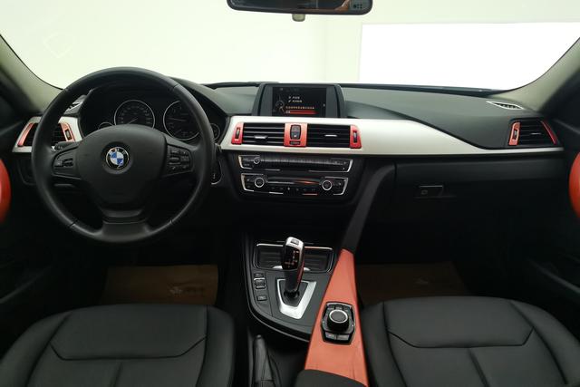 BMW 3 Series 2015 — фото 12