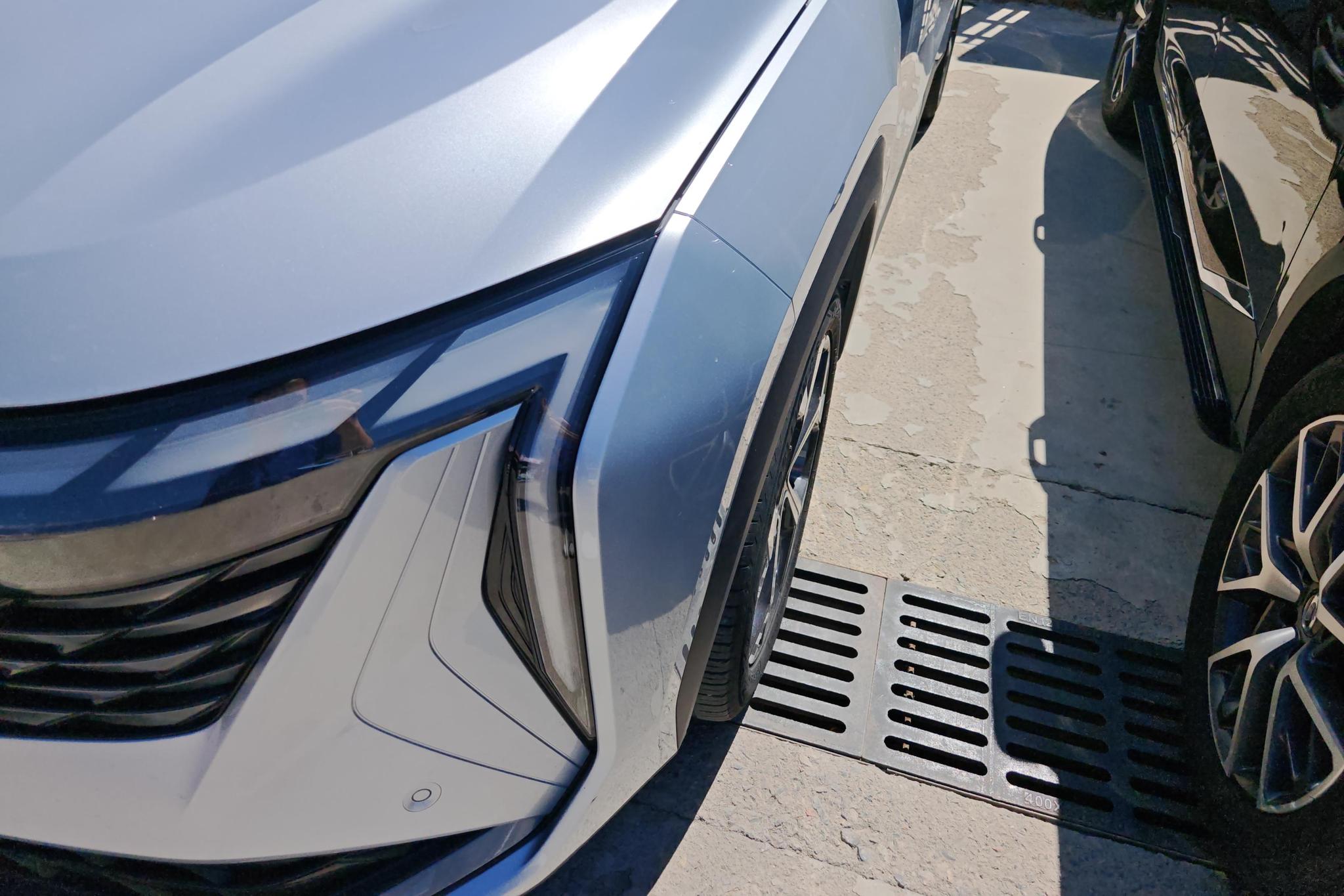 Geely Boyue L L 2023 1.5TD DCT Luxury