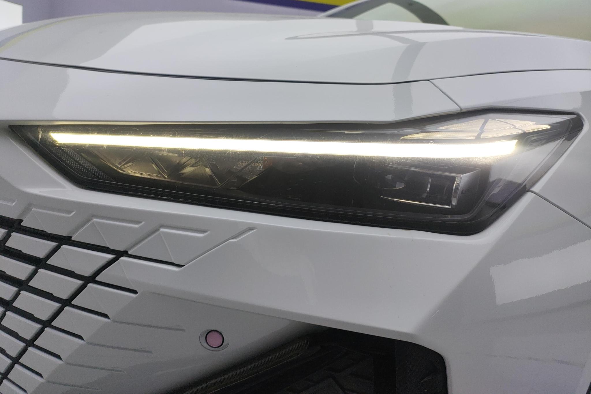Changan UNI-V 2023 1.5T Sport