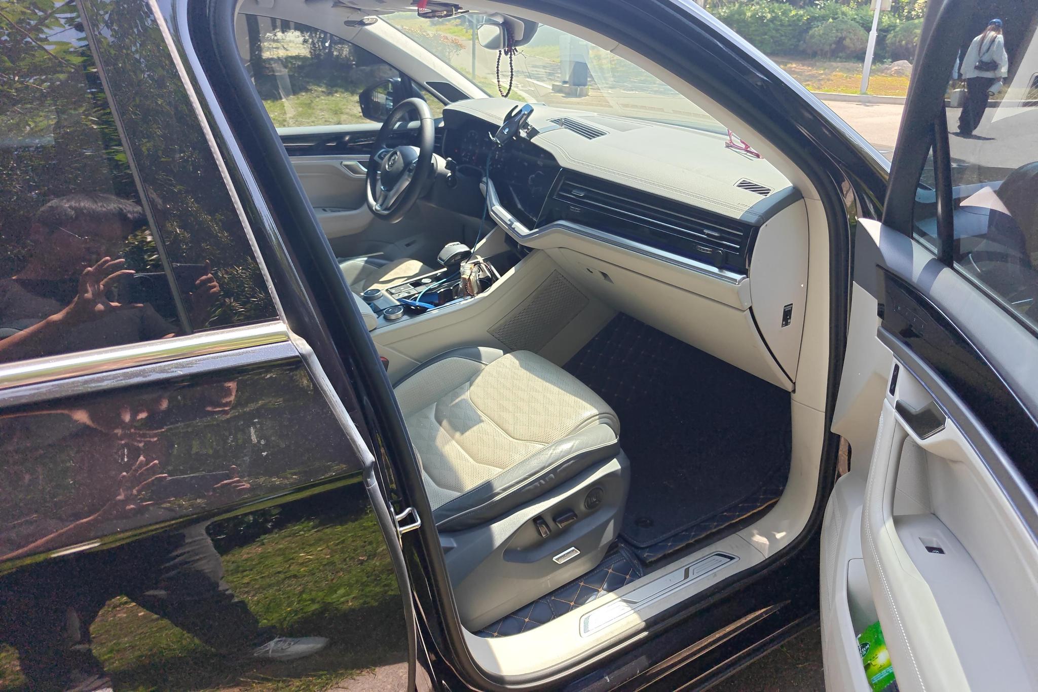 Volkswagen Touareg 2019 3.0TSI V