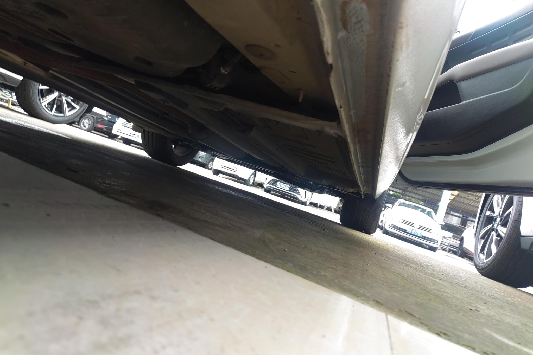 Citroen C4L 2019 230THP AT Lead