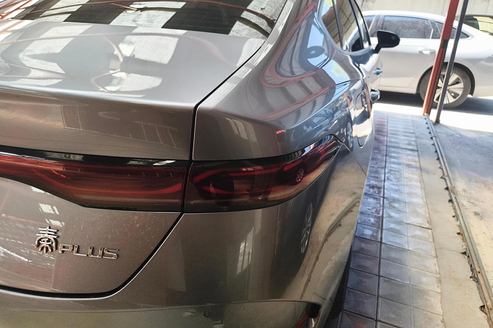 BYD Qin Plus DM-i PLUS DM 2025 Smart Drive DM-i 55KM Lead