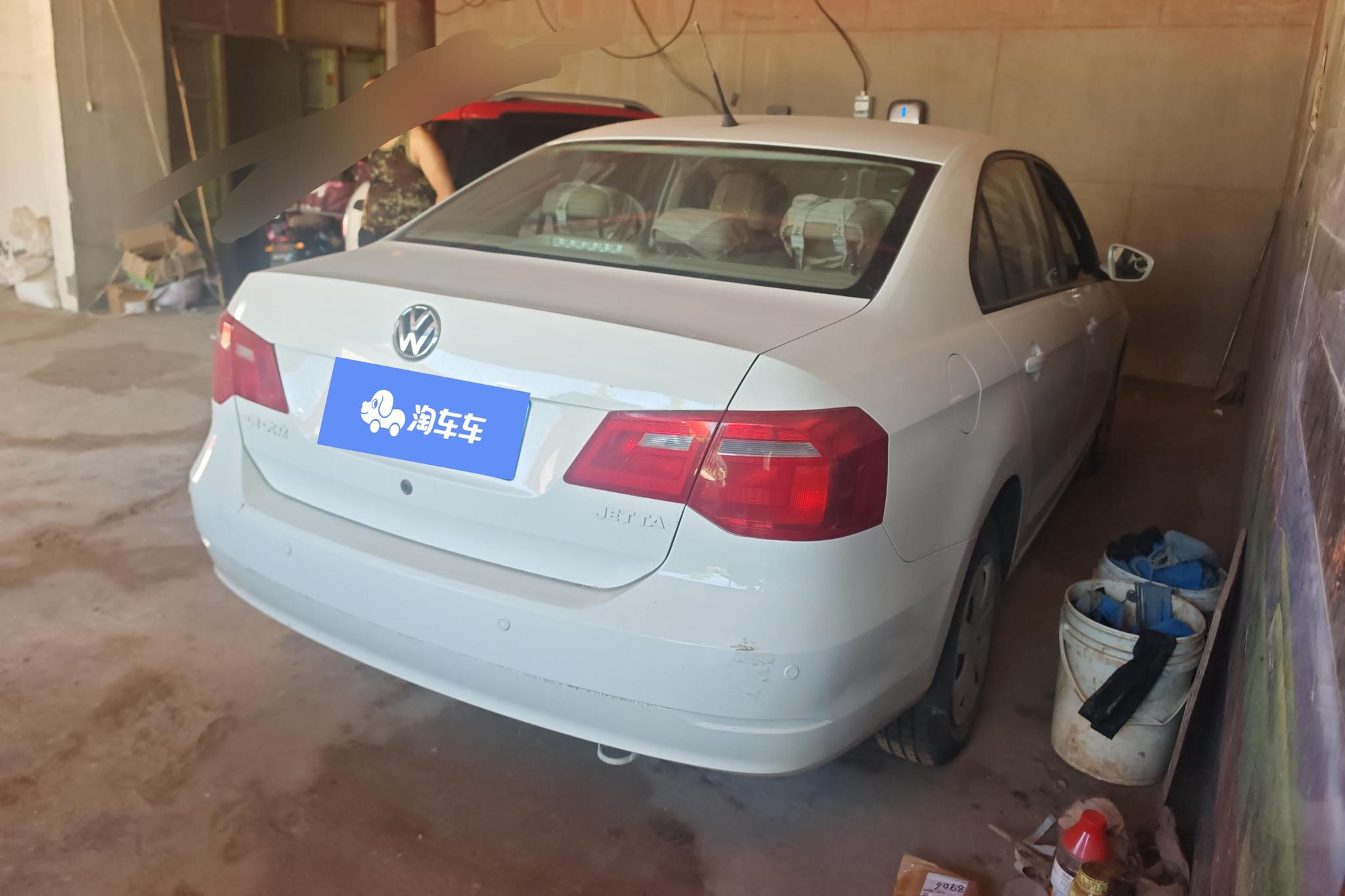 Volkswagen Jetta 2015 1.4L MT Fashion