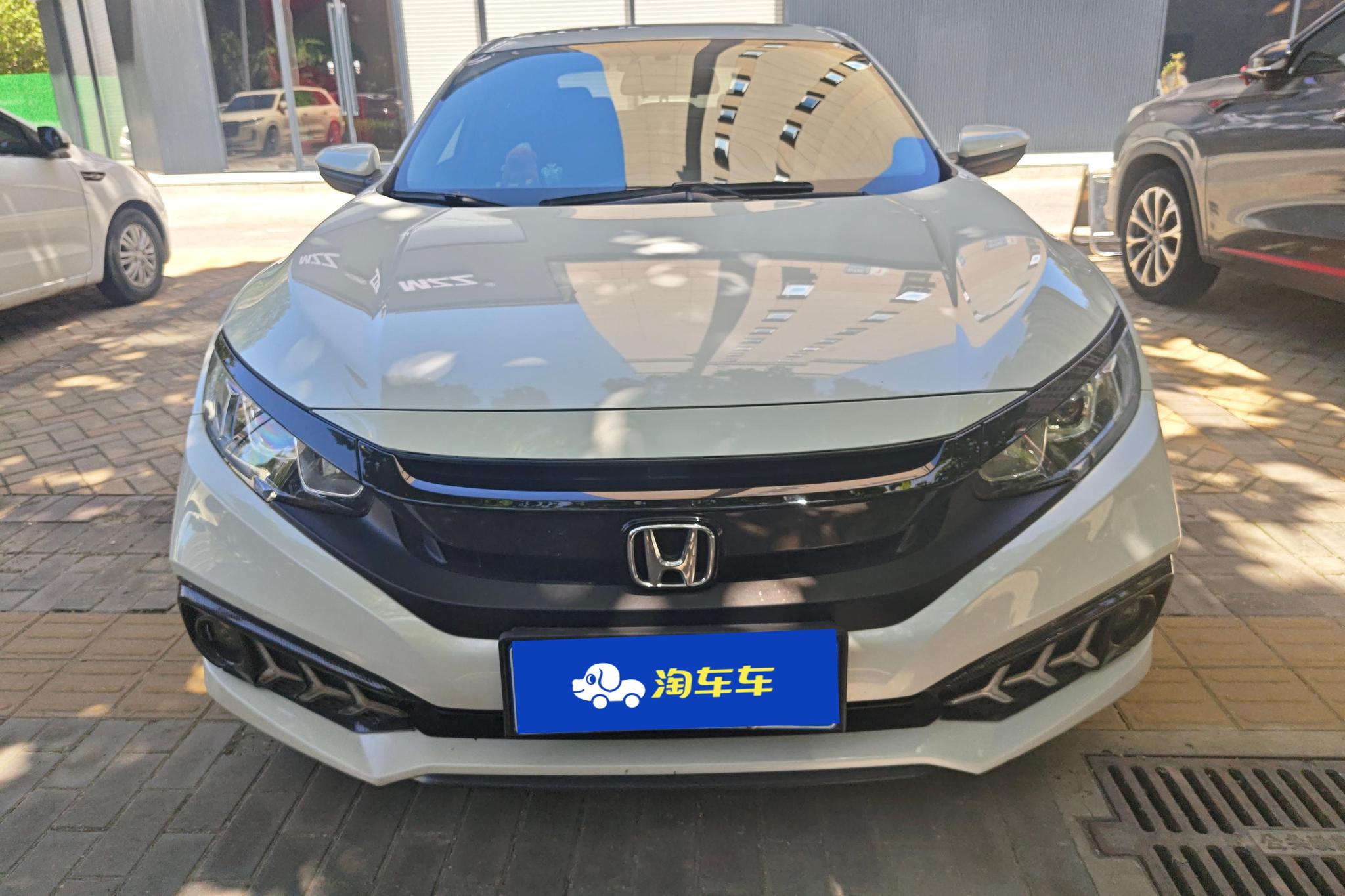 Honda Civic id 4451376 из Китая 17