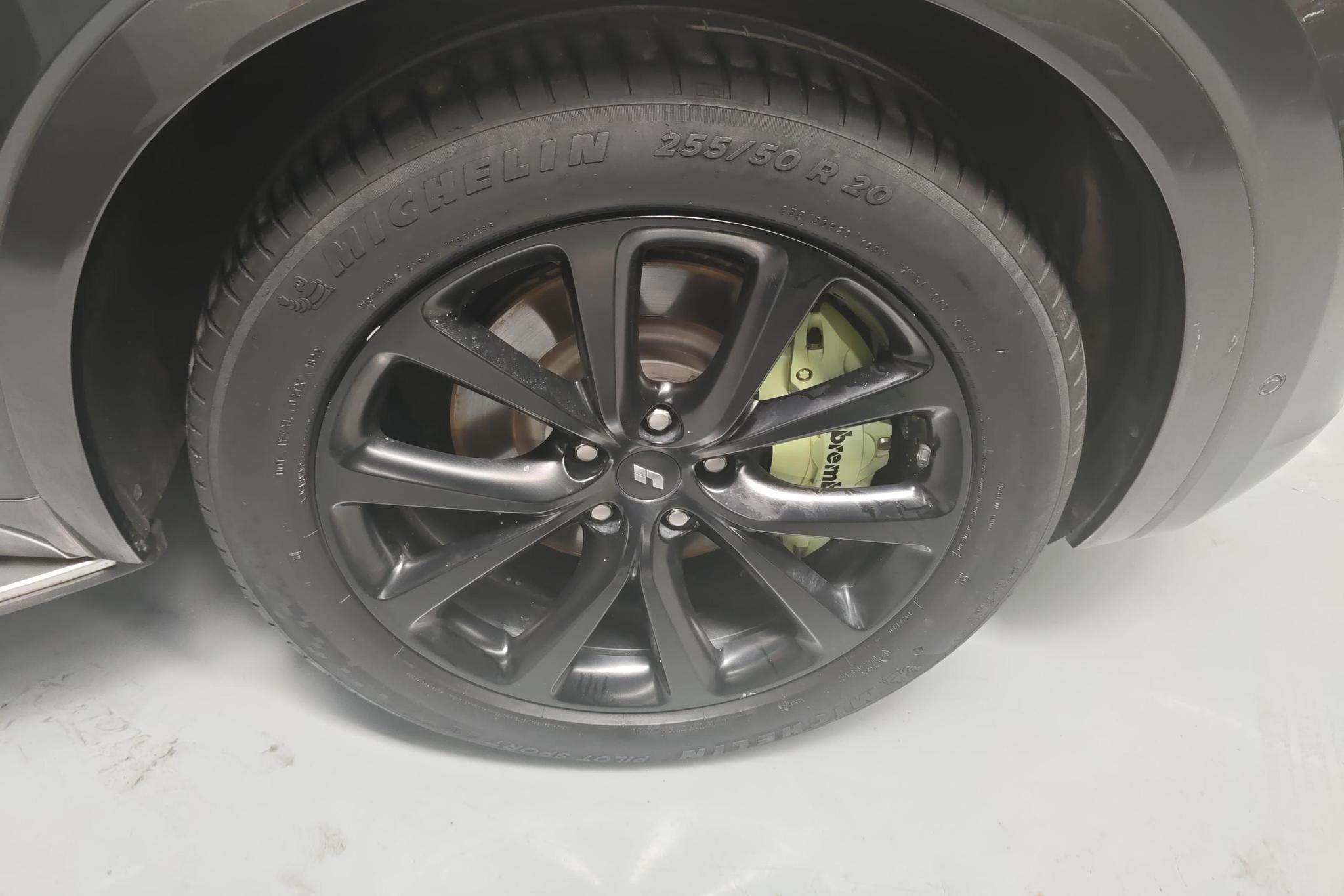 Li Auto ONE 2020 6 мест