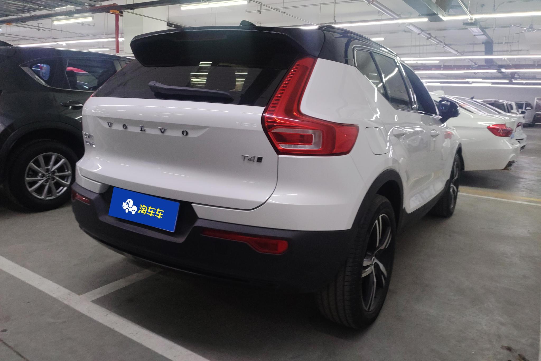 Volvo XC40 2021 T4 Sport