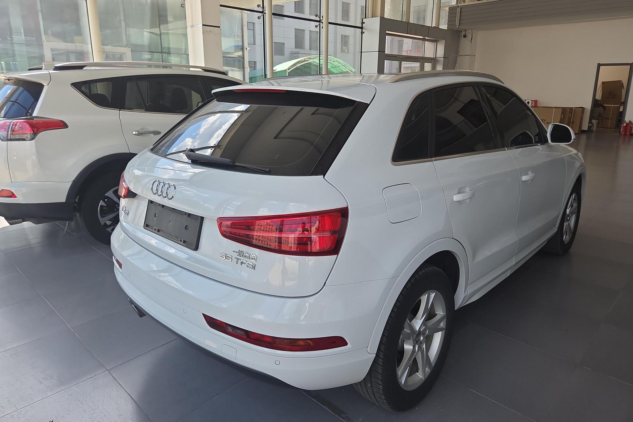 Audi Q3 2017 35 TFSI Fashion