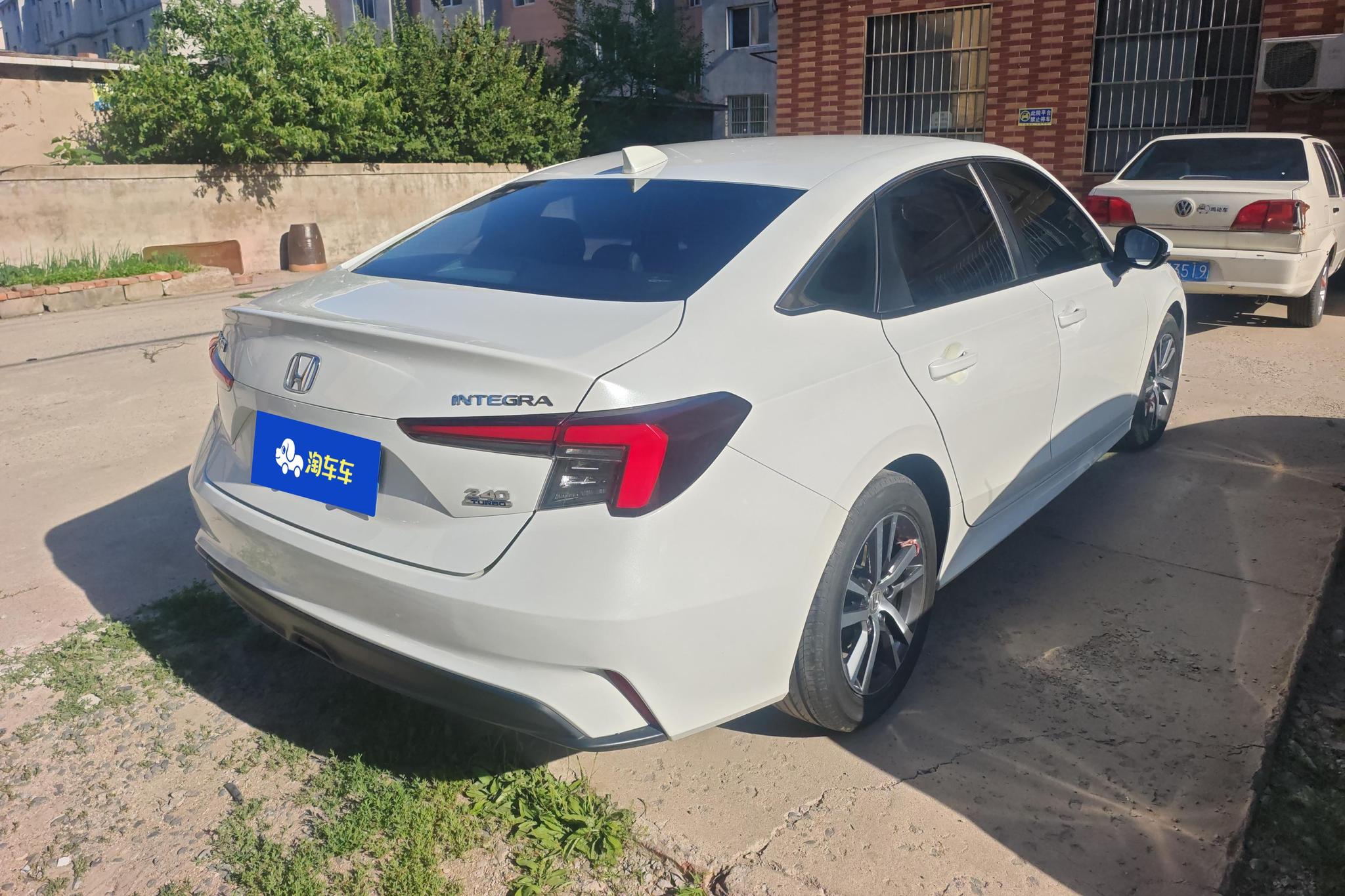 Honda Integra 2022 240TURBO CVT