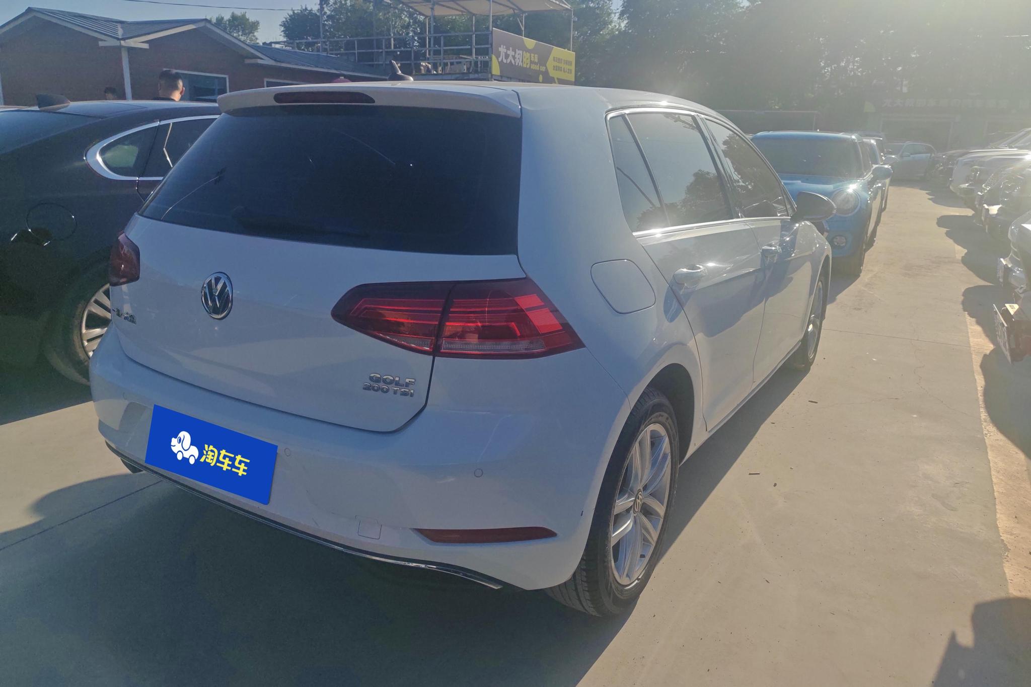 Volkswagen Golf 2019 200TSI DSG Comfort VI