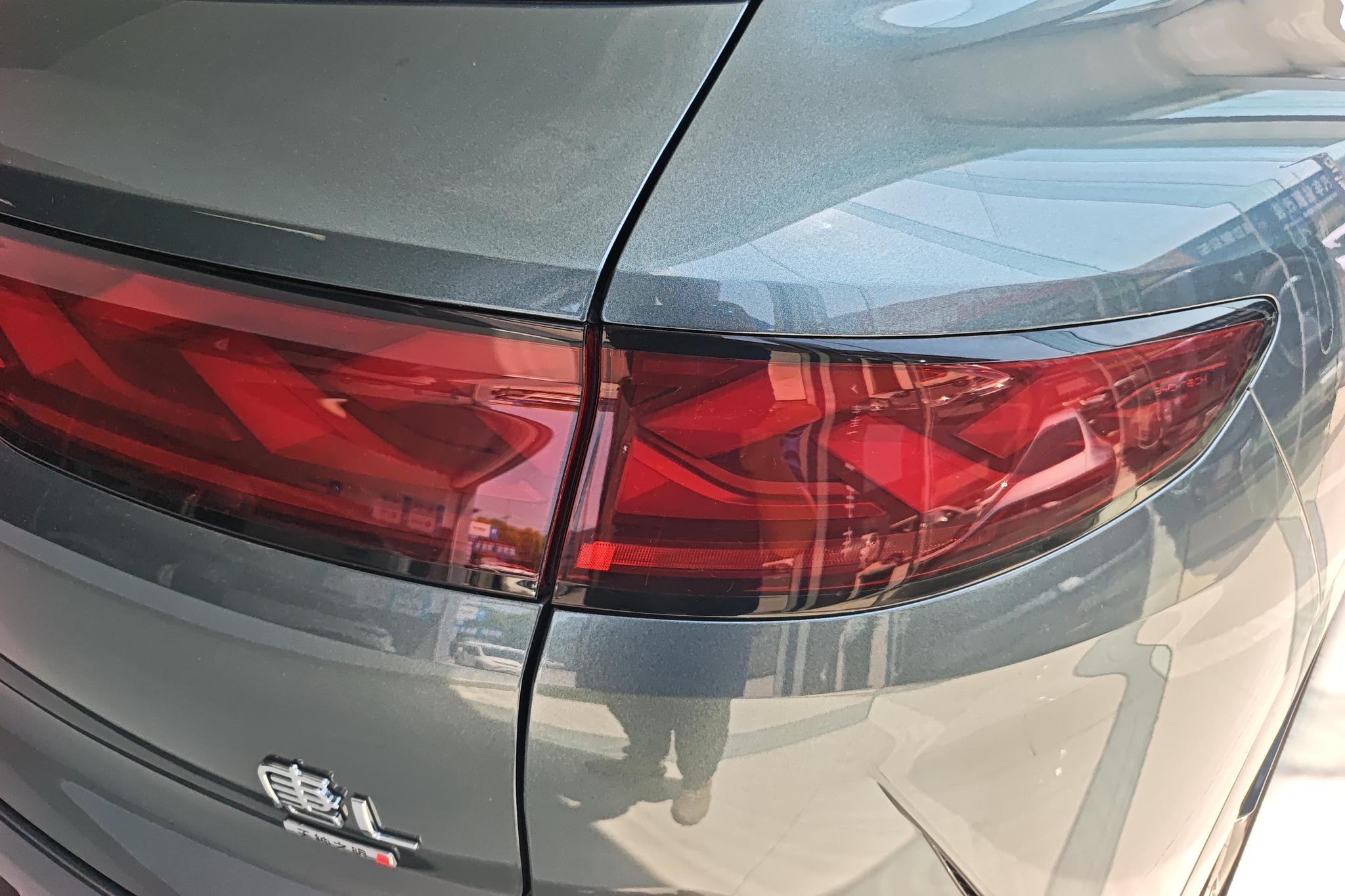 BYD Tang L DM L DM 2025 DM-p 175KM