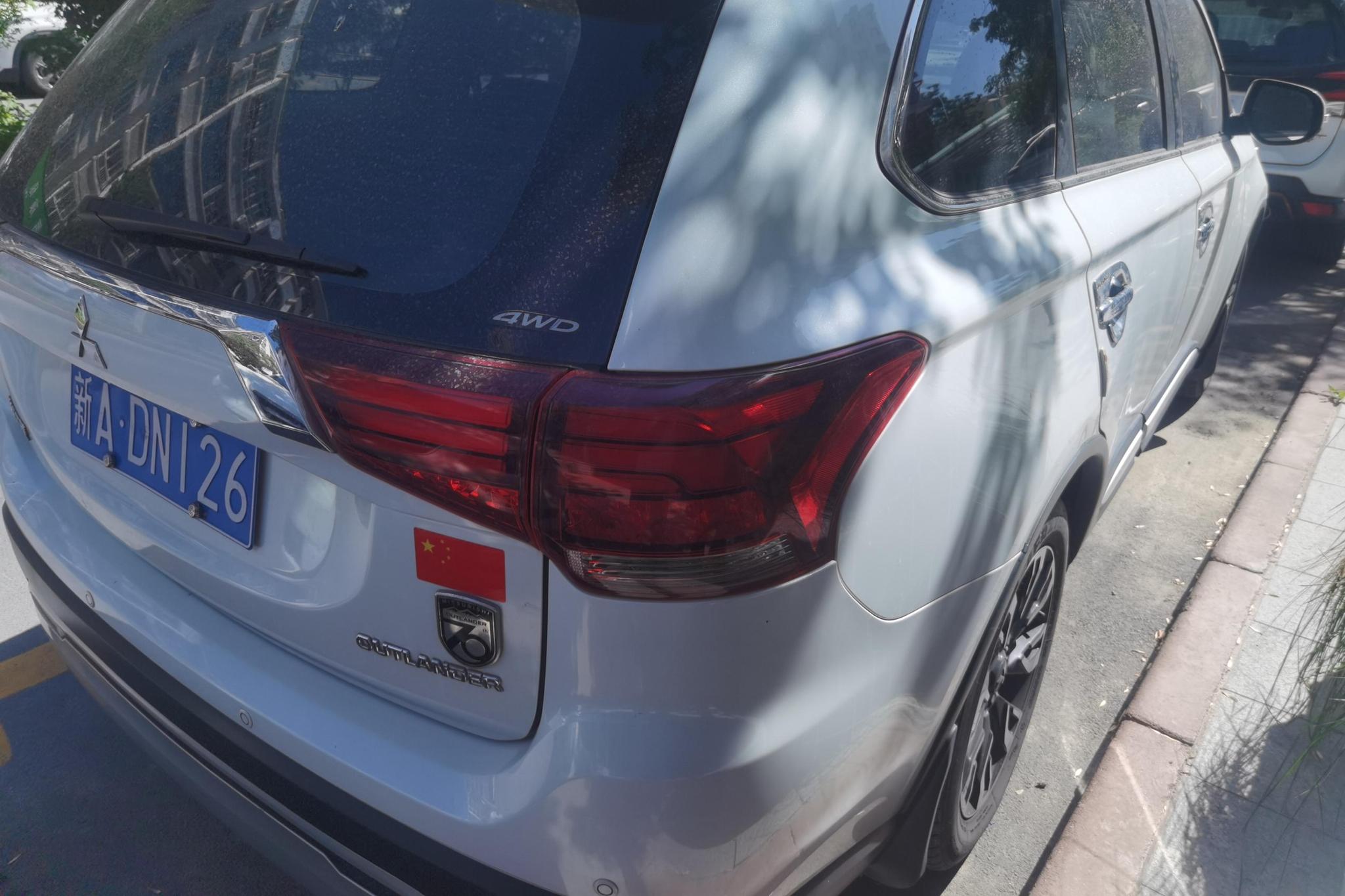 Mitsubishi Outlander 2019 2.4L 7 мест VI