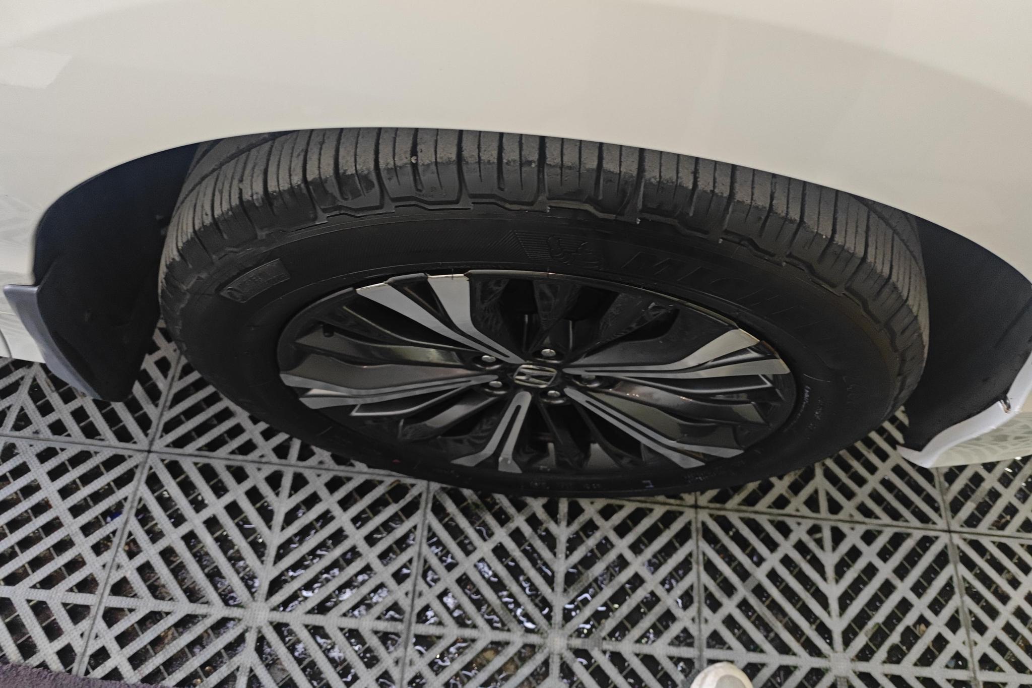 Honda UR-V 2020 370TURBO