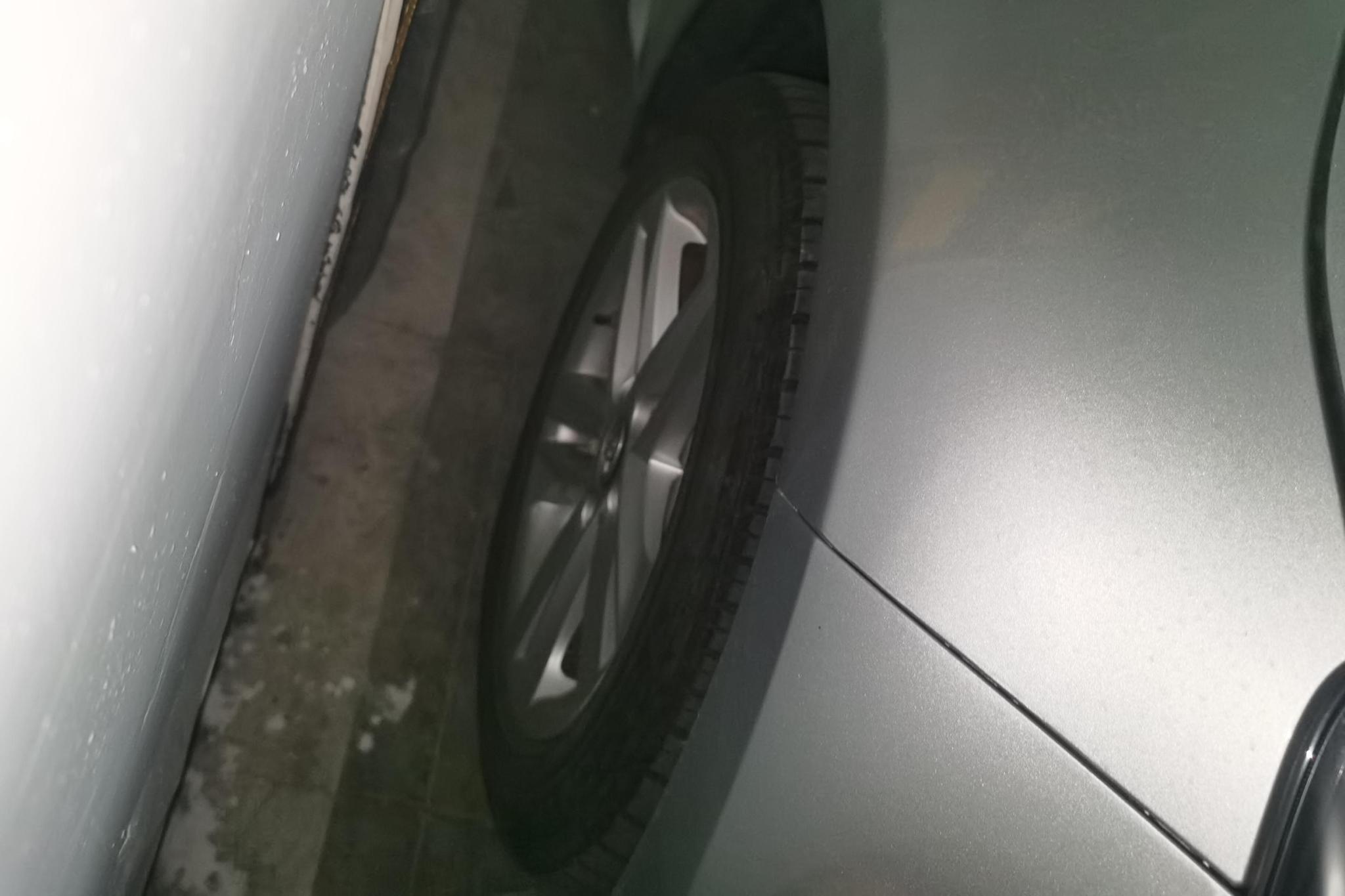 Toyota Corolla Levin 2021 1.8H E-CVT Luxury