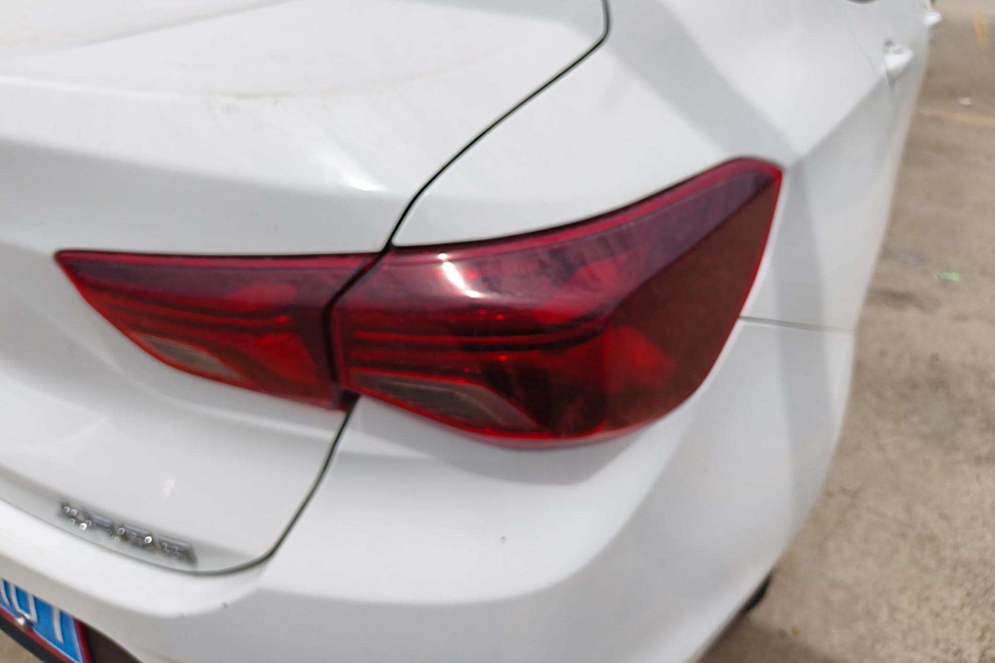 Chevrolet Cavalier 2021 Redline 325T AT