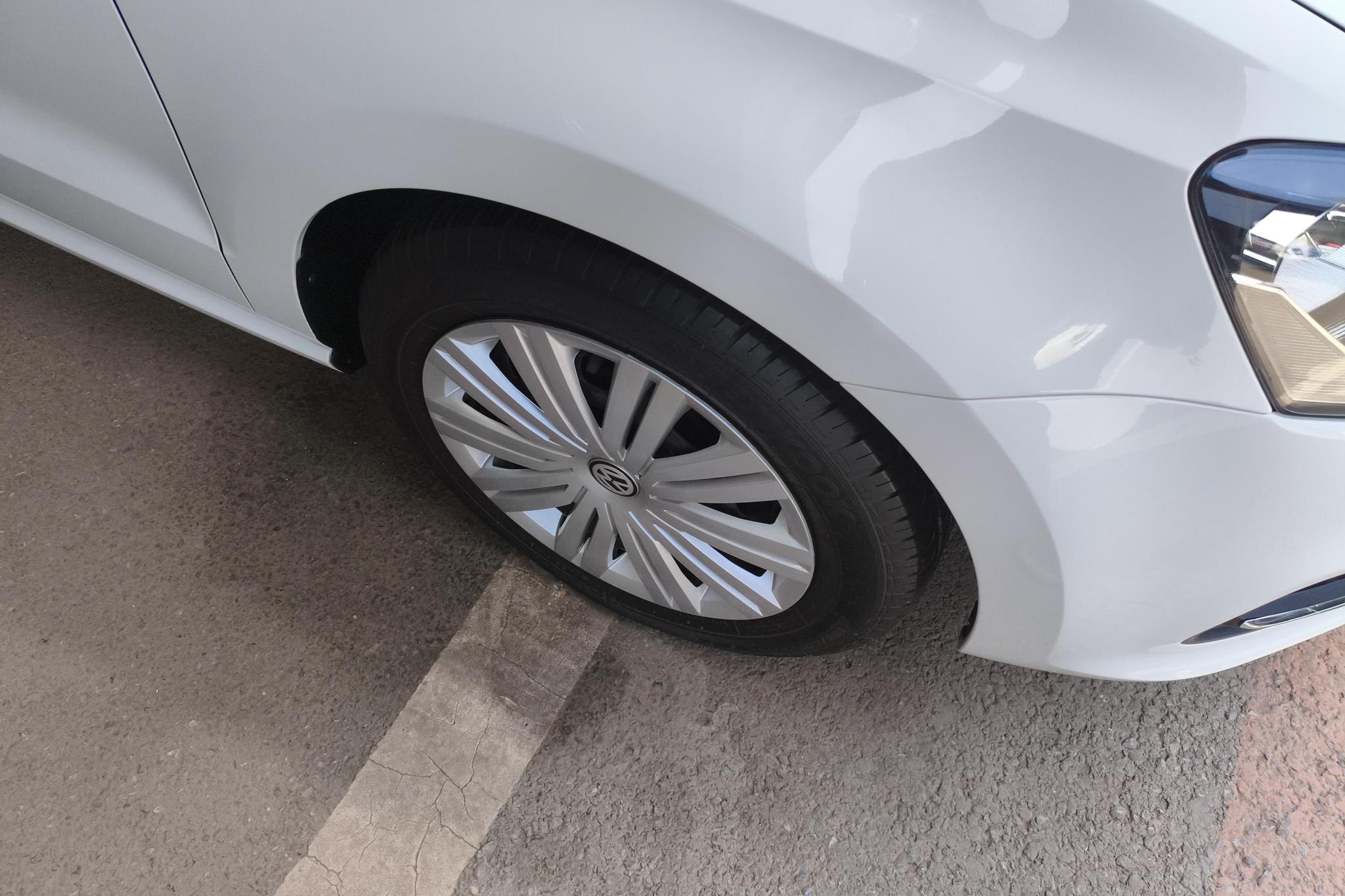 Volkswagen Polo 2016 1.6L AT Comfort