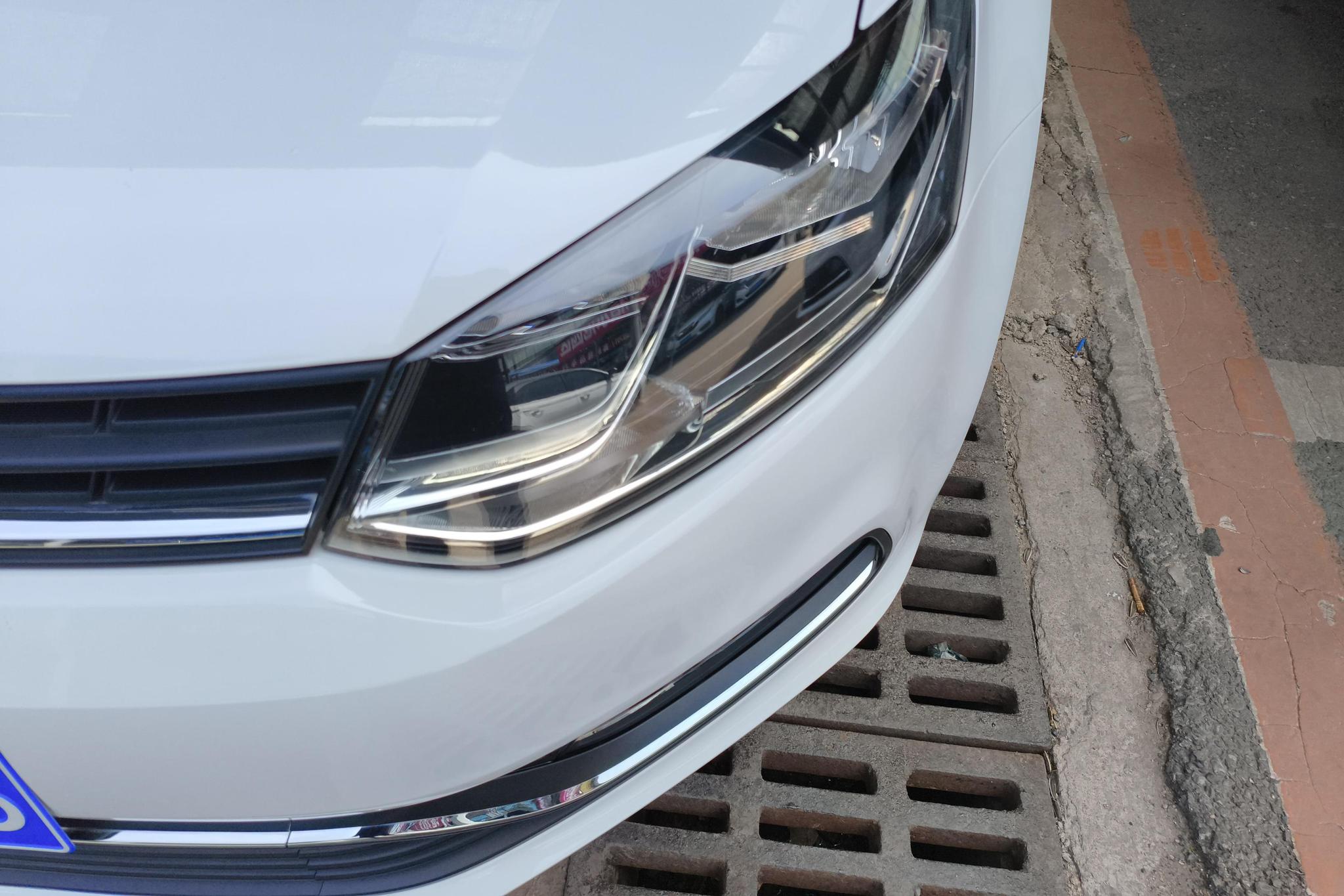 Volkswagen Polo 2016 1.6L AT Comfort