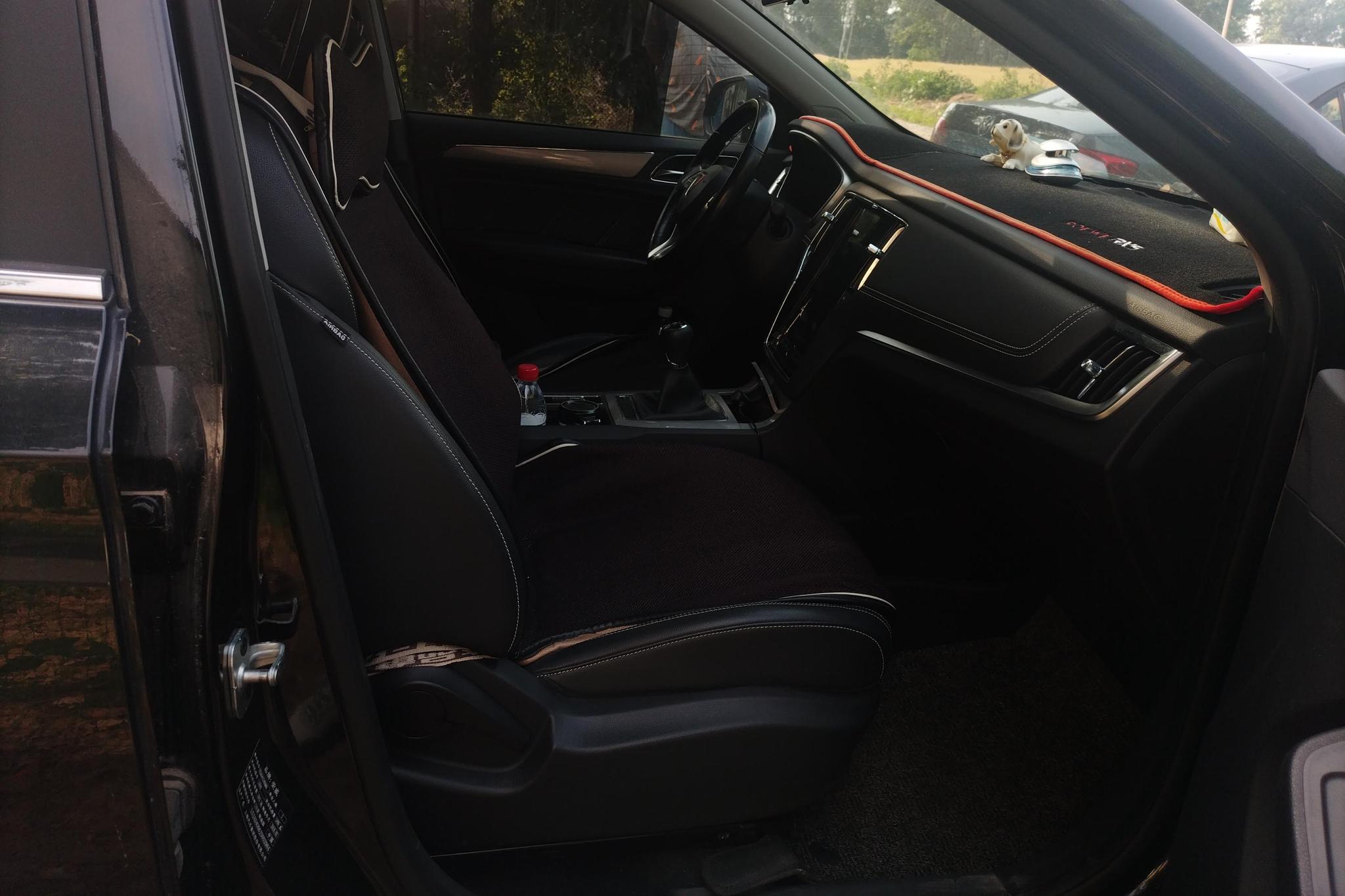 Roewe RX5 2018 20T MT Luxury