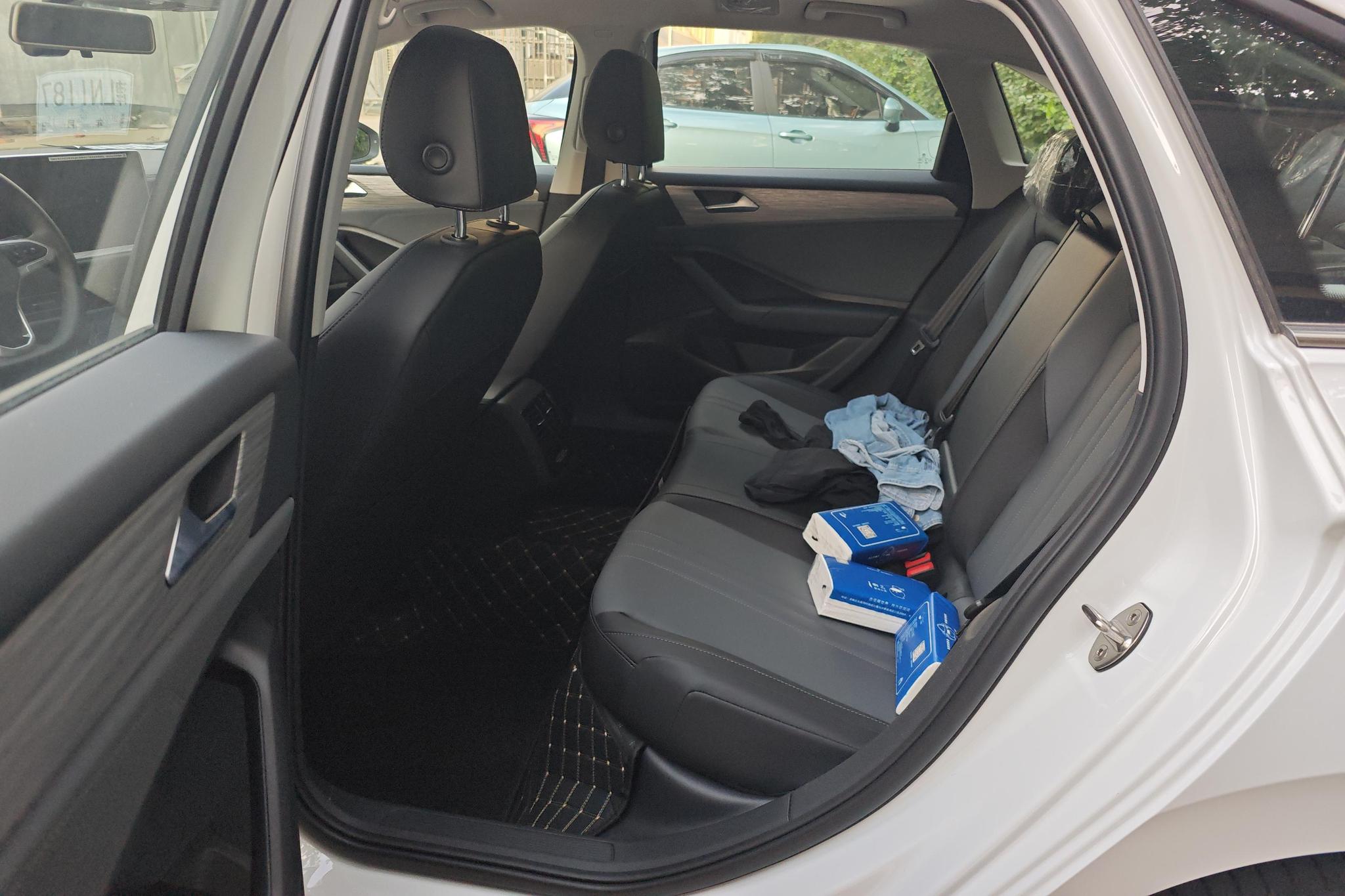 Volkswagen Sagitar id 4439932 из Китая 13
