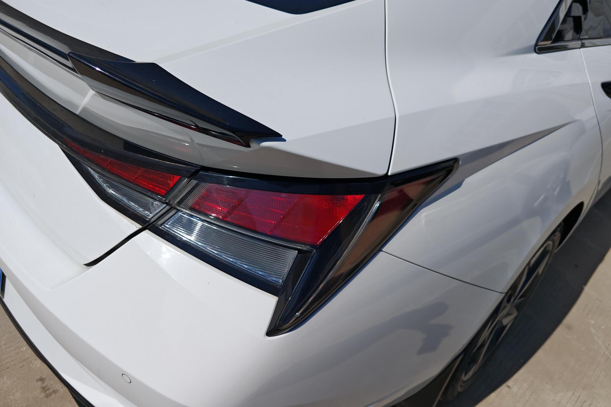 Hyundai Elantra 2022 1.5L CVT GLX Elite