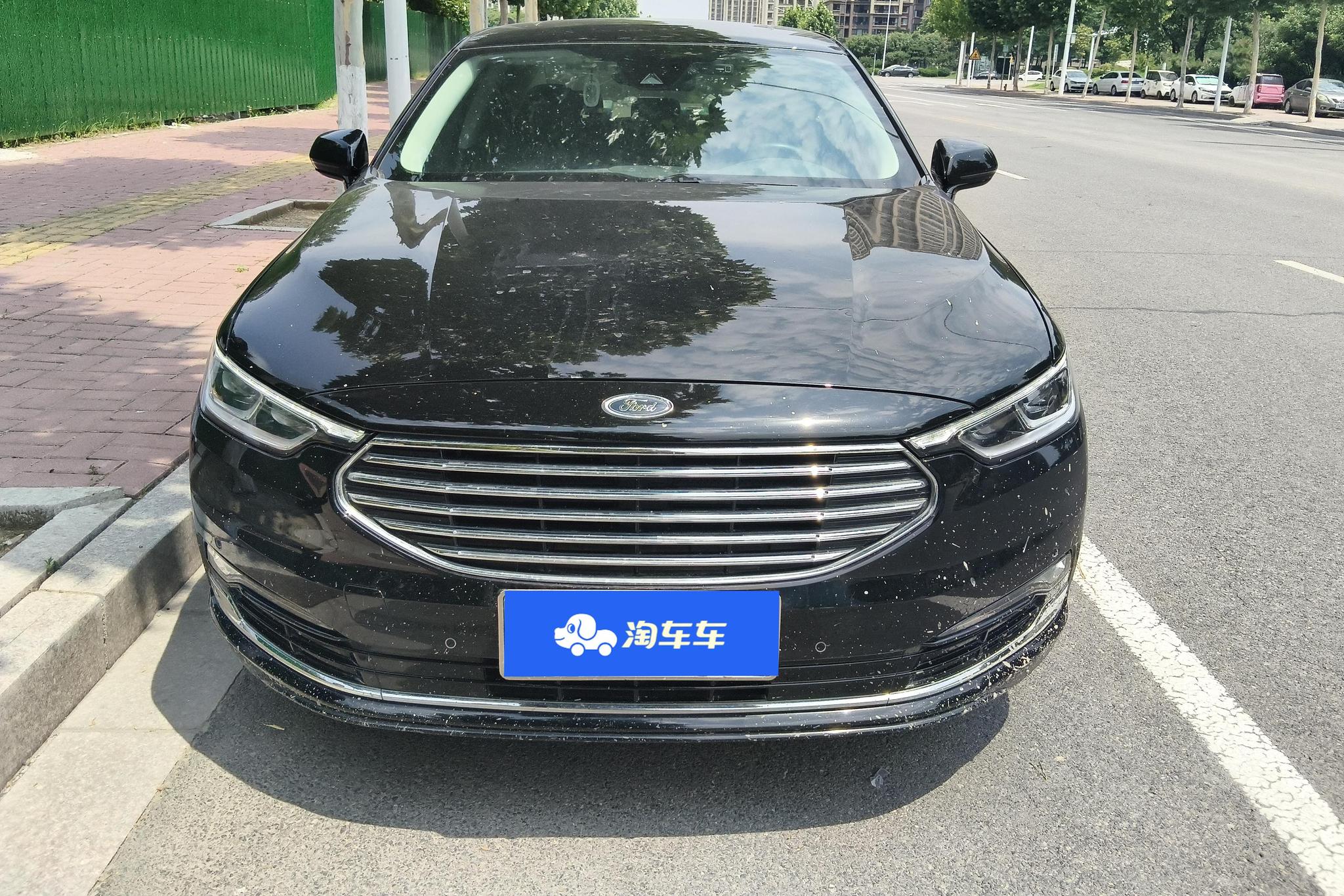 Ford Taurus 2019 EcoBoost 245 Premium