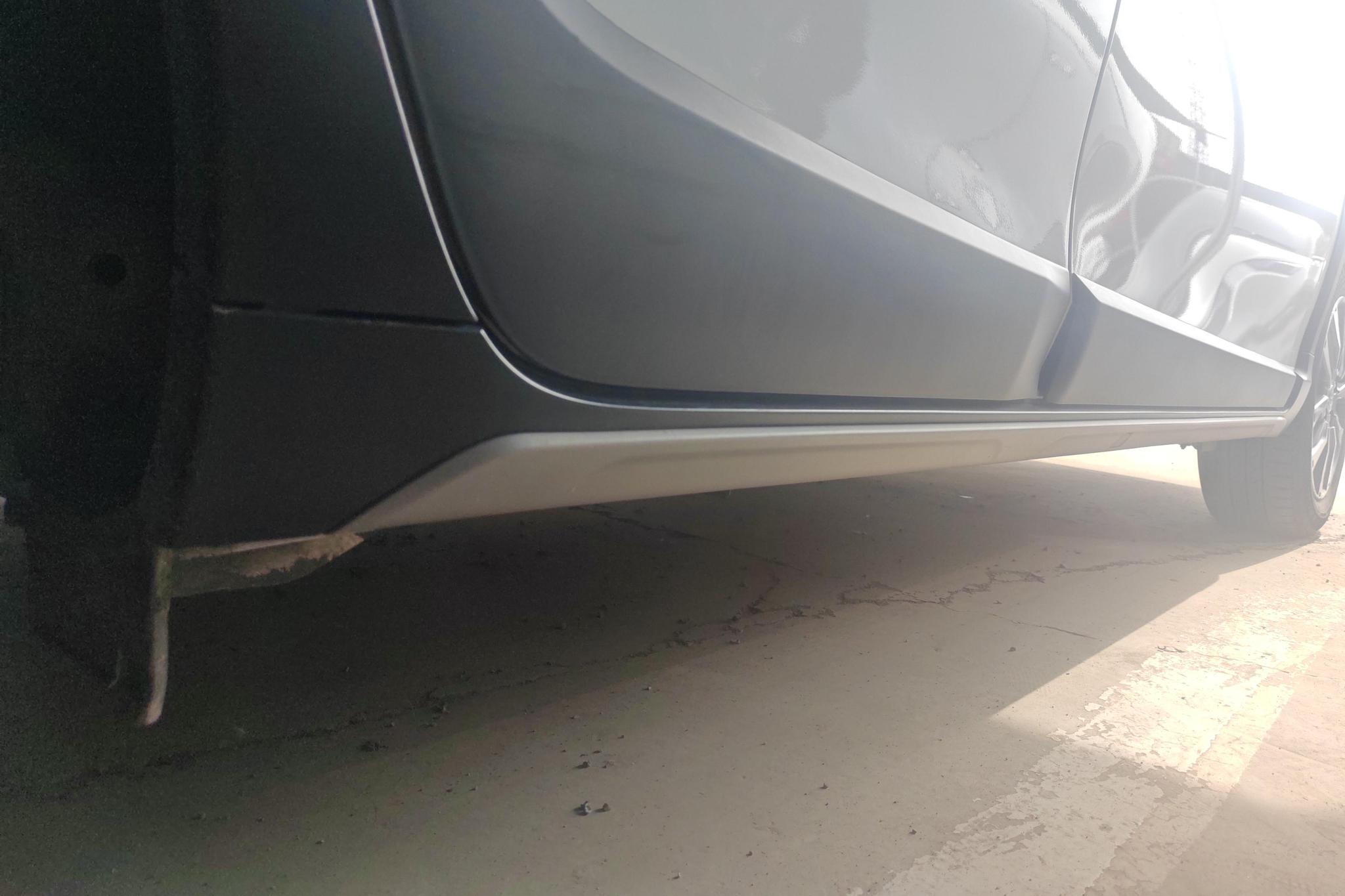 Toyota Yaris L Zhixuan YARIS L 2021 X 1.5L CVT Lead