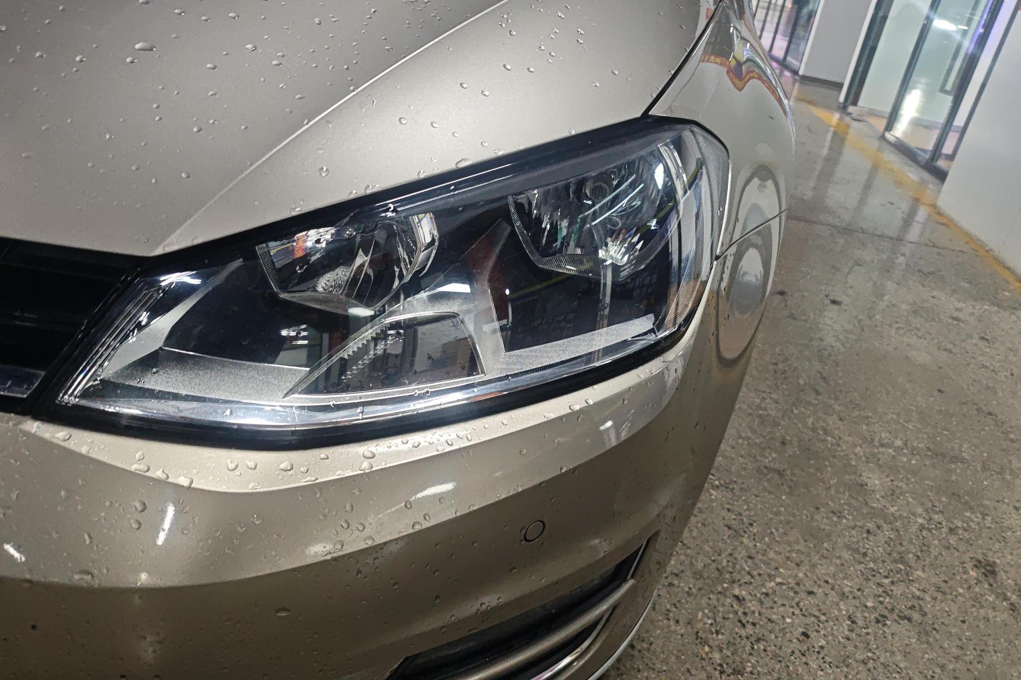 Volkswagen Golf 2017 1.6L AT Comfort