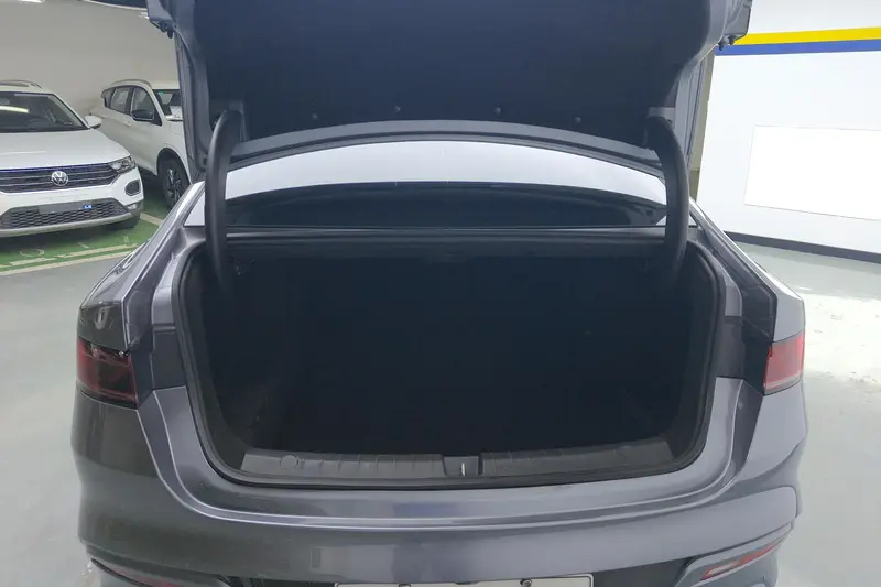 BYD Qin Plus — фото 11