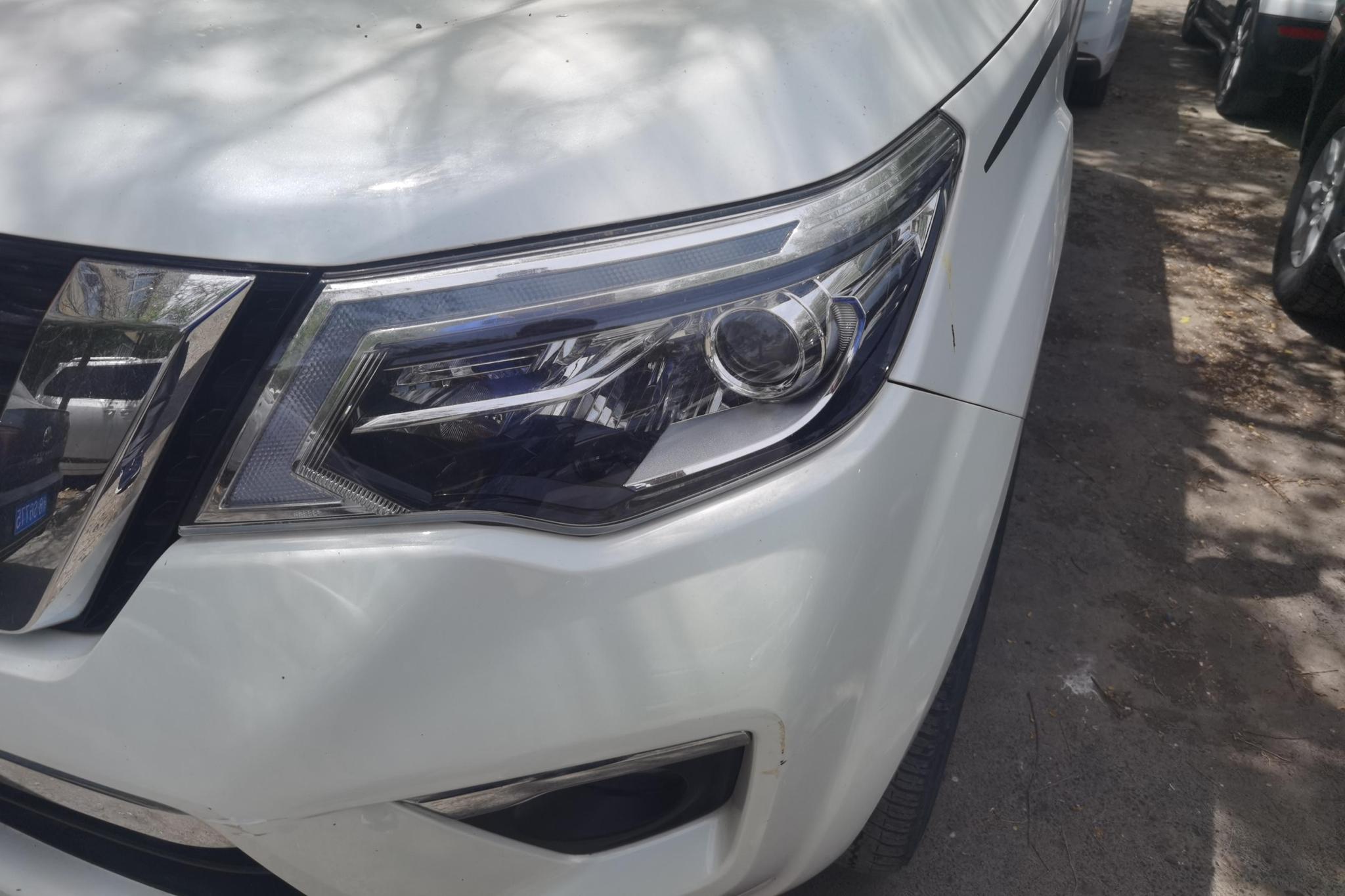 Nissan Terra 2020 2.5L AT Luxury