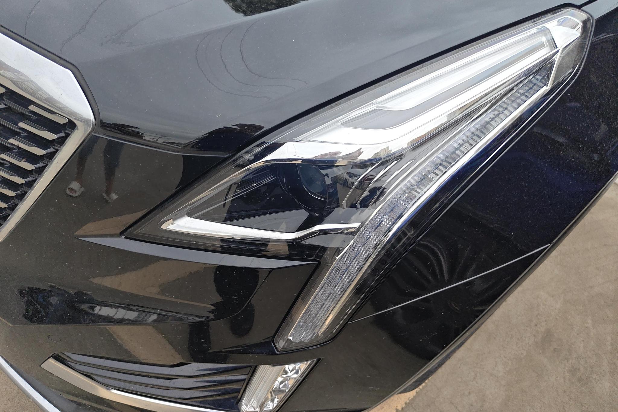 Cadillac XT5 2022 2.0T Luxury