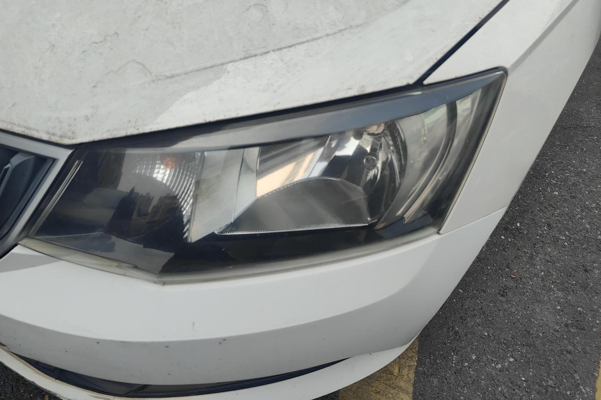 Skoda Fabia 2015 1.4L AT